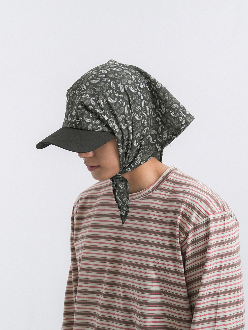 디아더생츄어리 반다나 캡 페이즐리 블랙(THE ATHER SANCTUARY Bandana Cap Paisley Black) - 5