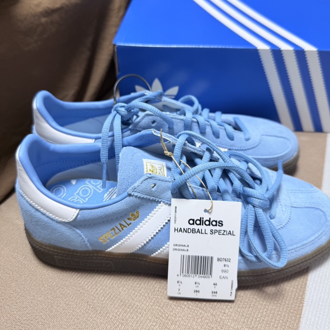 Adidas Spezial Handball Light Blue 착용 스타일