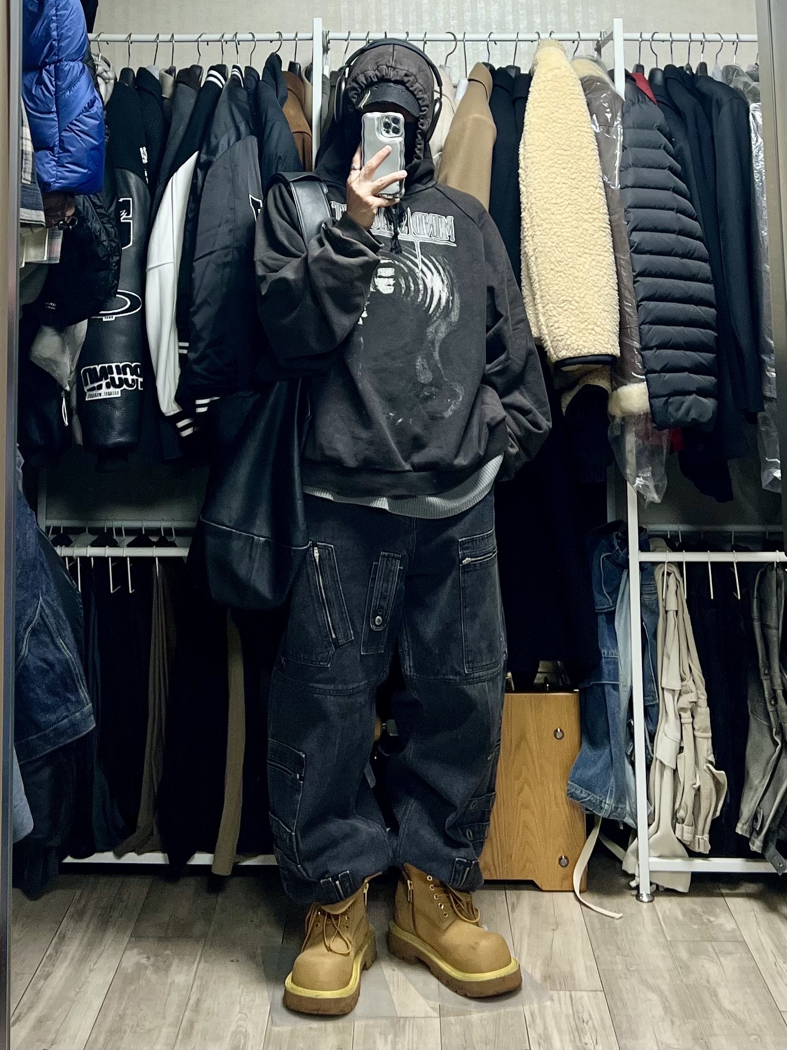 Project G/R Flight Denim Pants Black, Project G/R Mind Slaughter Vintage Washeed Hoodie Black 착용 스타일