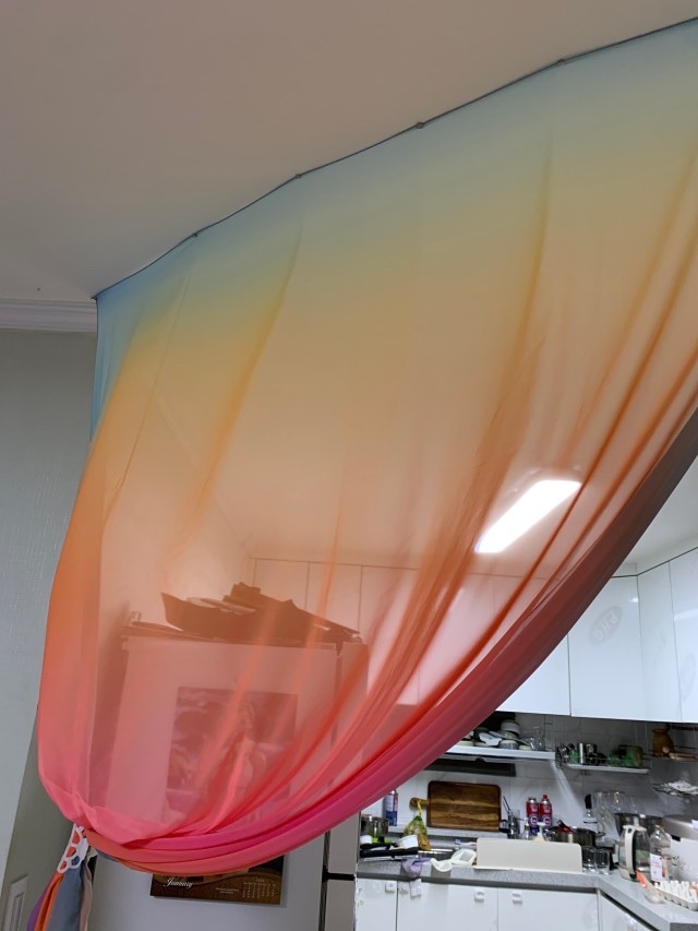 Gradation chiffon curtain / Pink&sky / L Size 착용 스타일