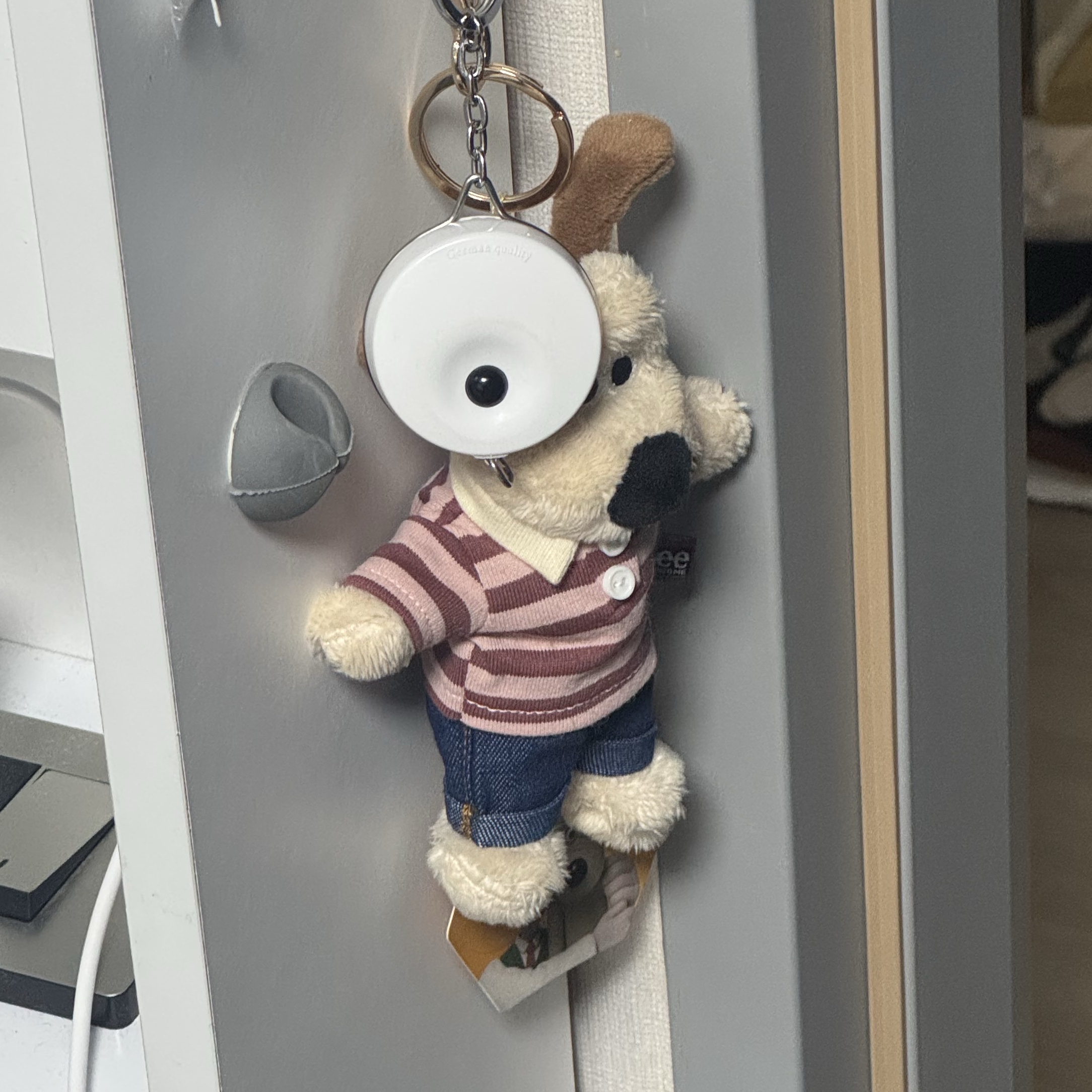A Twosome Place x Lee Wallace & Gromit Mini Plush Keyring Ver. 4 착용 스타일