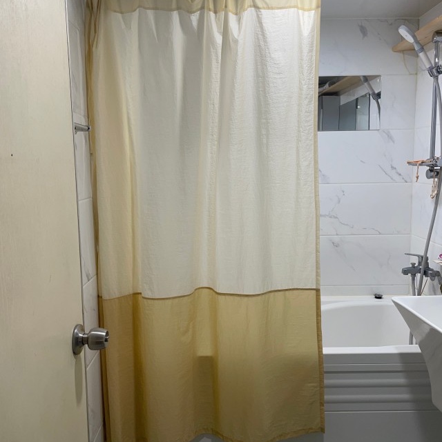 Crumble shower curtain L size / 4color 착용 스타일