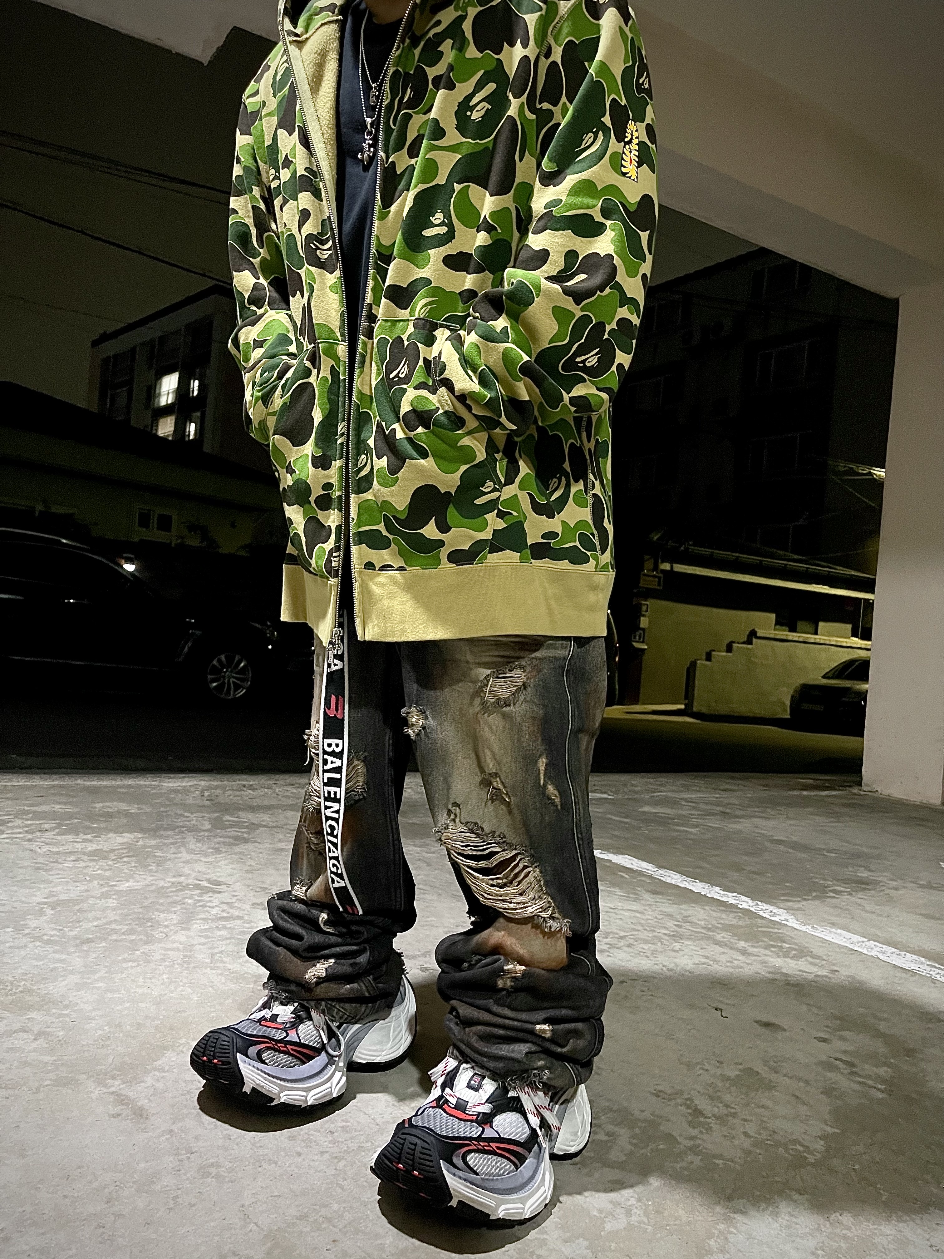 Hansroom Chrome Hearts Bs Fleur Pendant With Bale, BAPE PONR ABC Camo Shark Full Zip Hoodie Army Green 착용 스타일