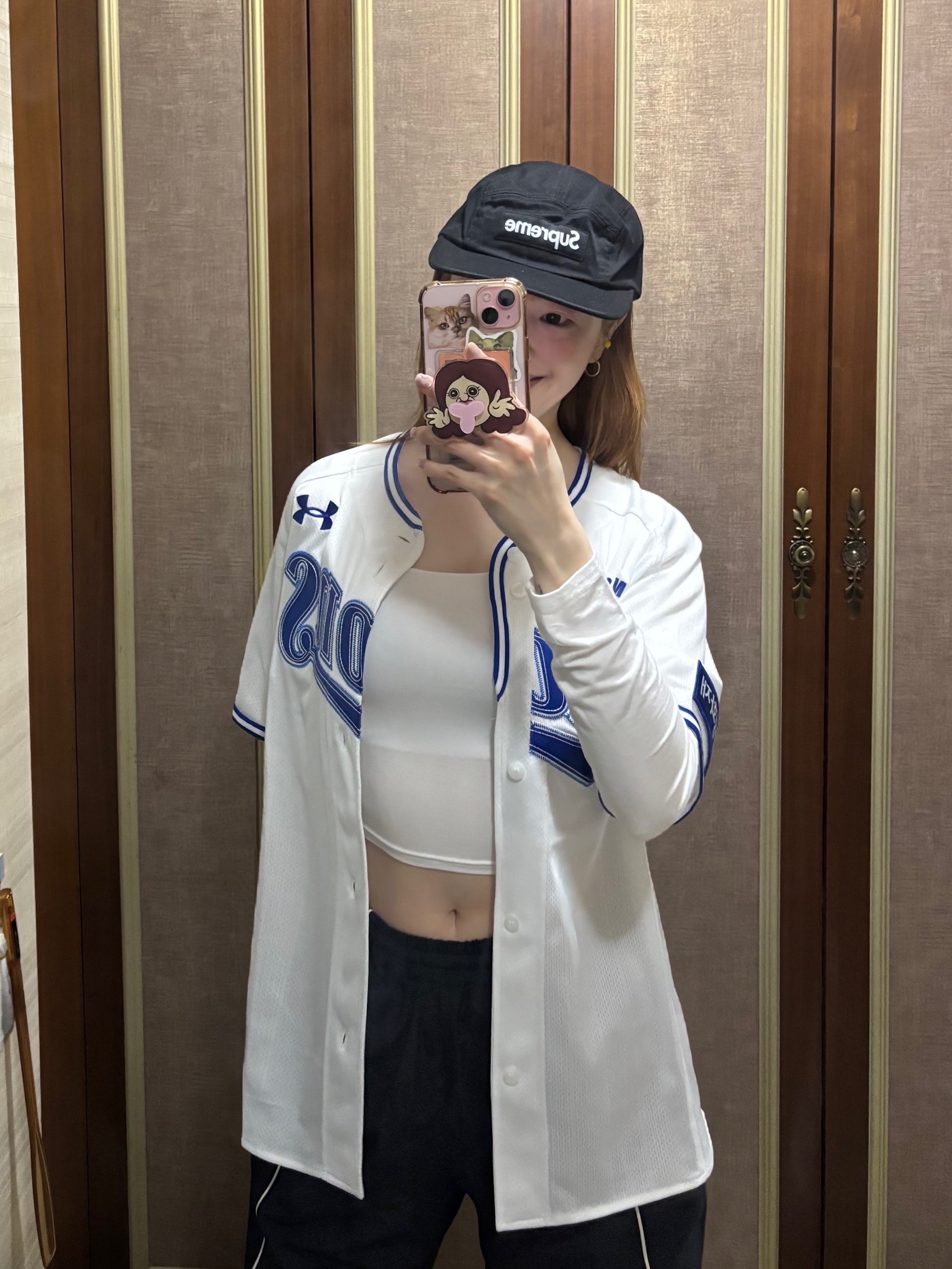 Supreme Washed Chino Twill Camp Cap Black, Samsung Lions x Underarmour 2026 Authentic Home Uniform White (Non Marking Ver.) 착용 스타일 - 6
