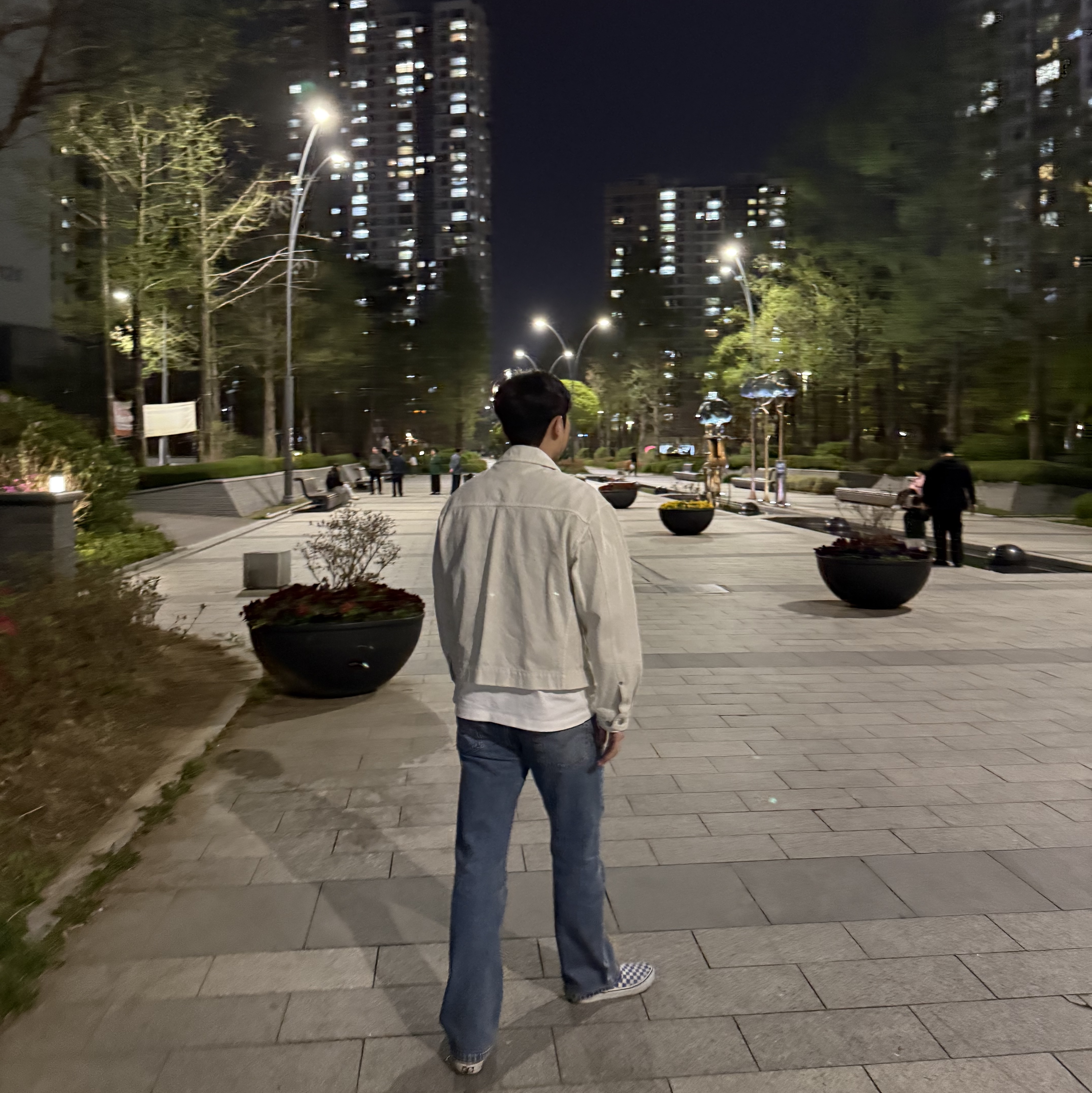 Vans Slip-On Color Theory Checkerboard Dazzling Blue 착용 스타일
