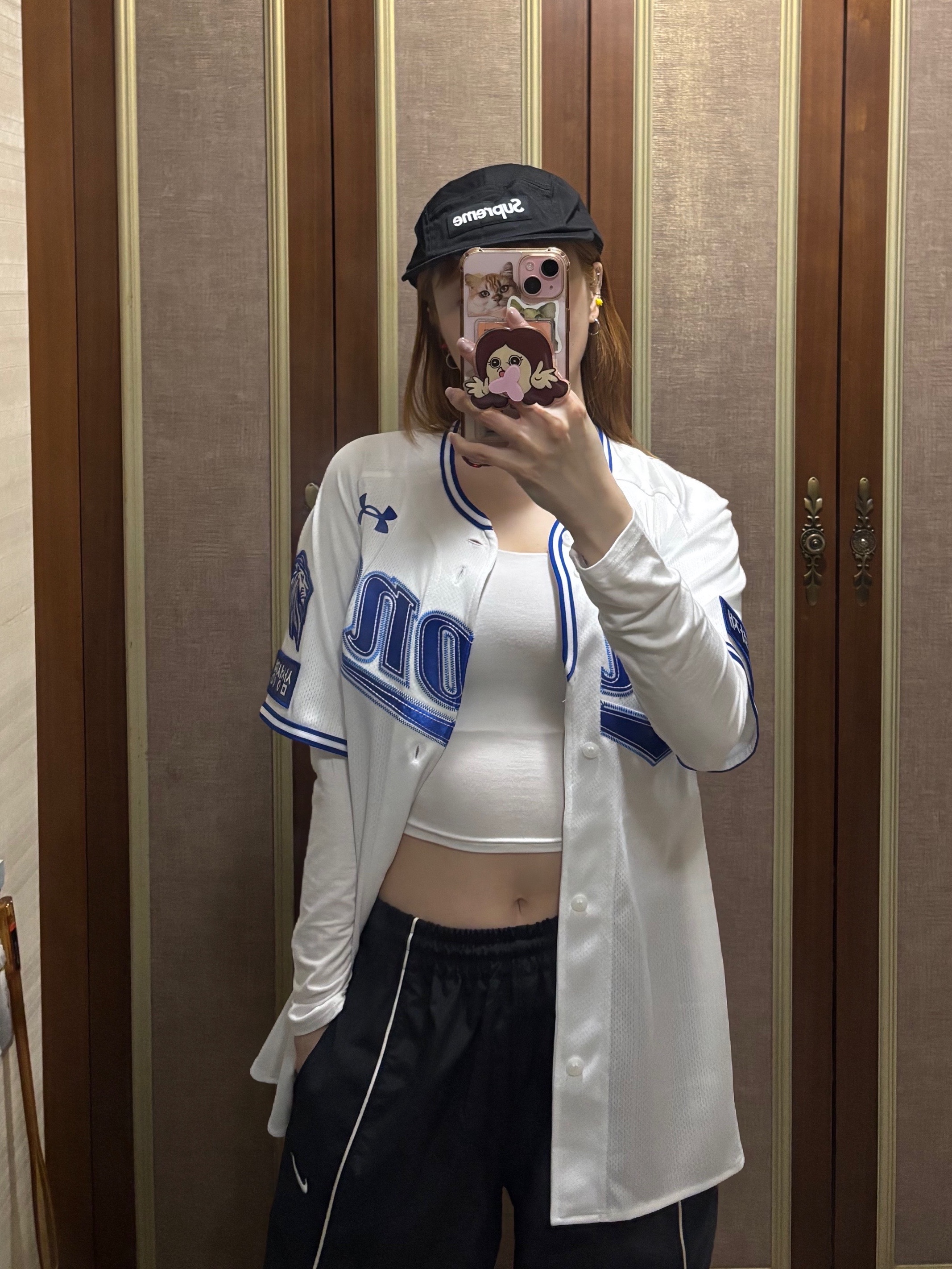 Supreme Washed Chino Twill Camp Cap Black, Samsung Lions x Underarmour 2026 Authentic Home Uniform White (Non Marking Ver.) 착용 스타일 - 8