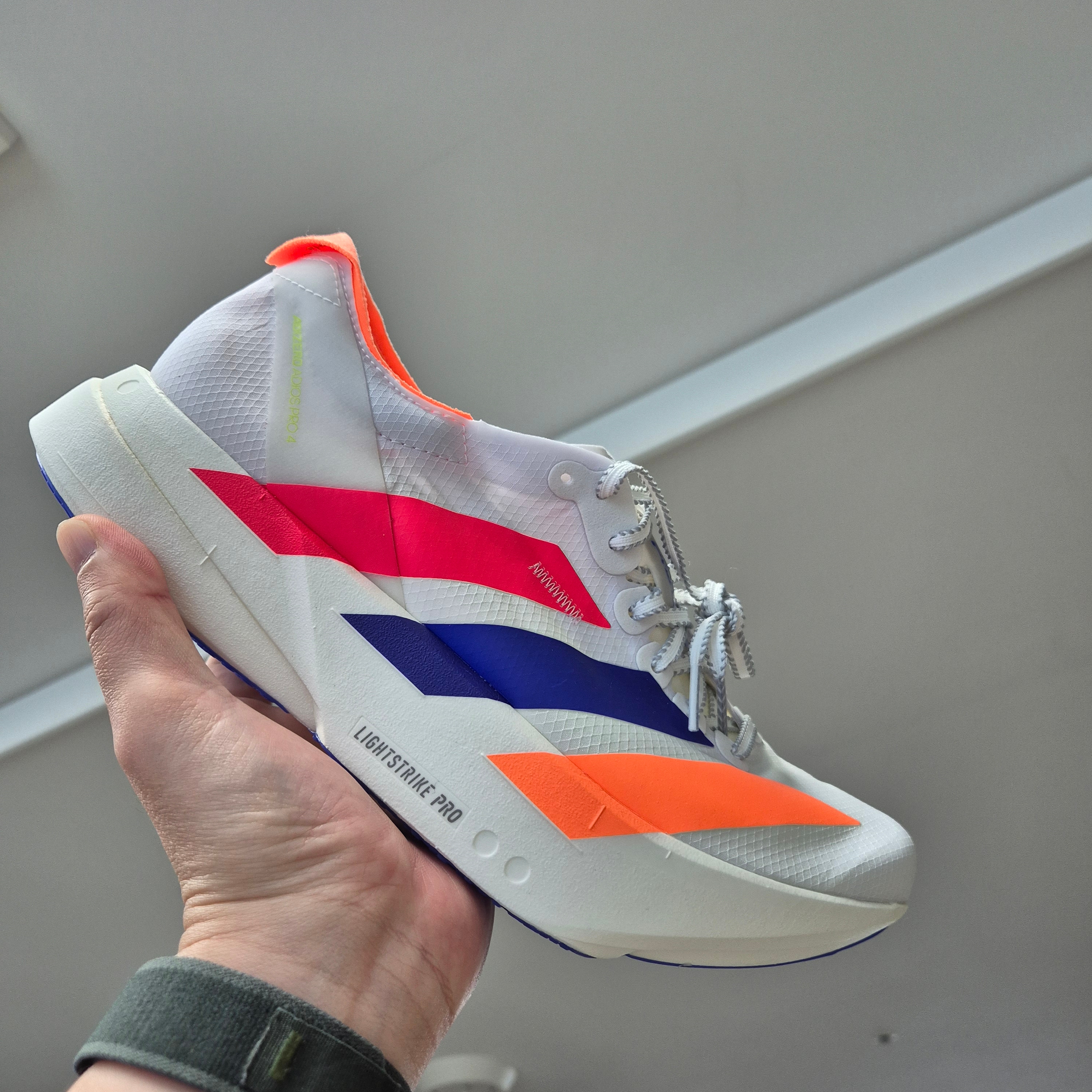 Adidas Seoul Marathon Adizero Adios Pro 4 Cloud White Lucid Red 착용 스타일
