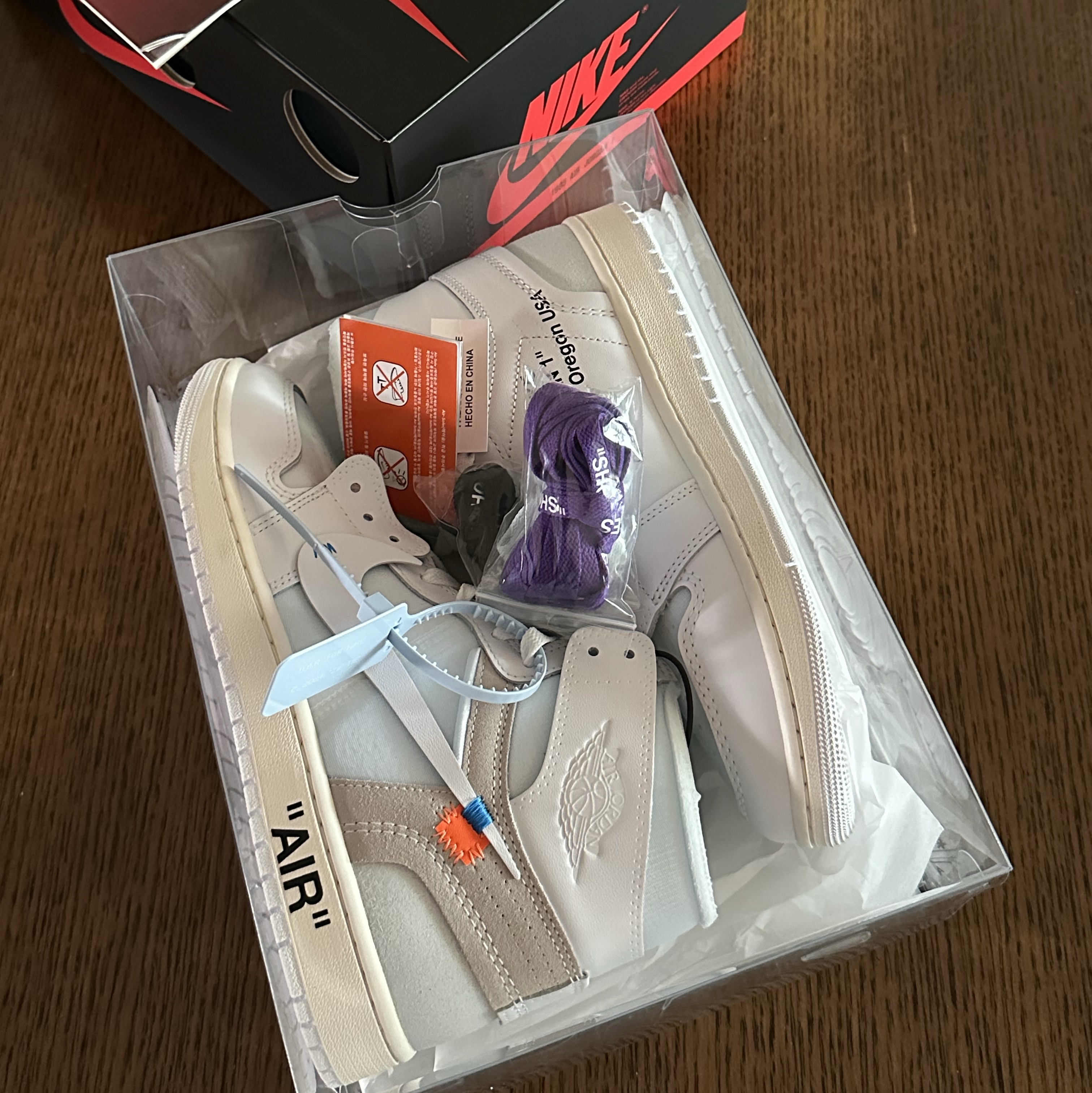 Jordan 1 x Virgil Abloh Archive Retro High Alaska White 착용 스타일
