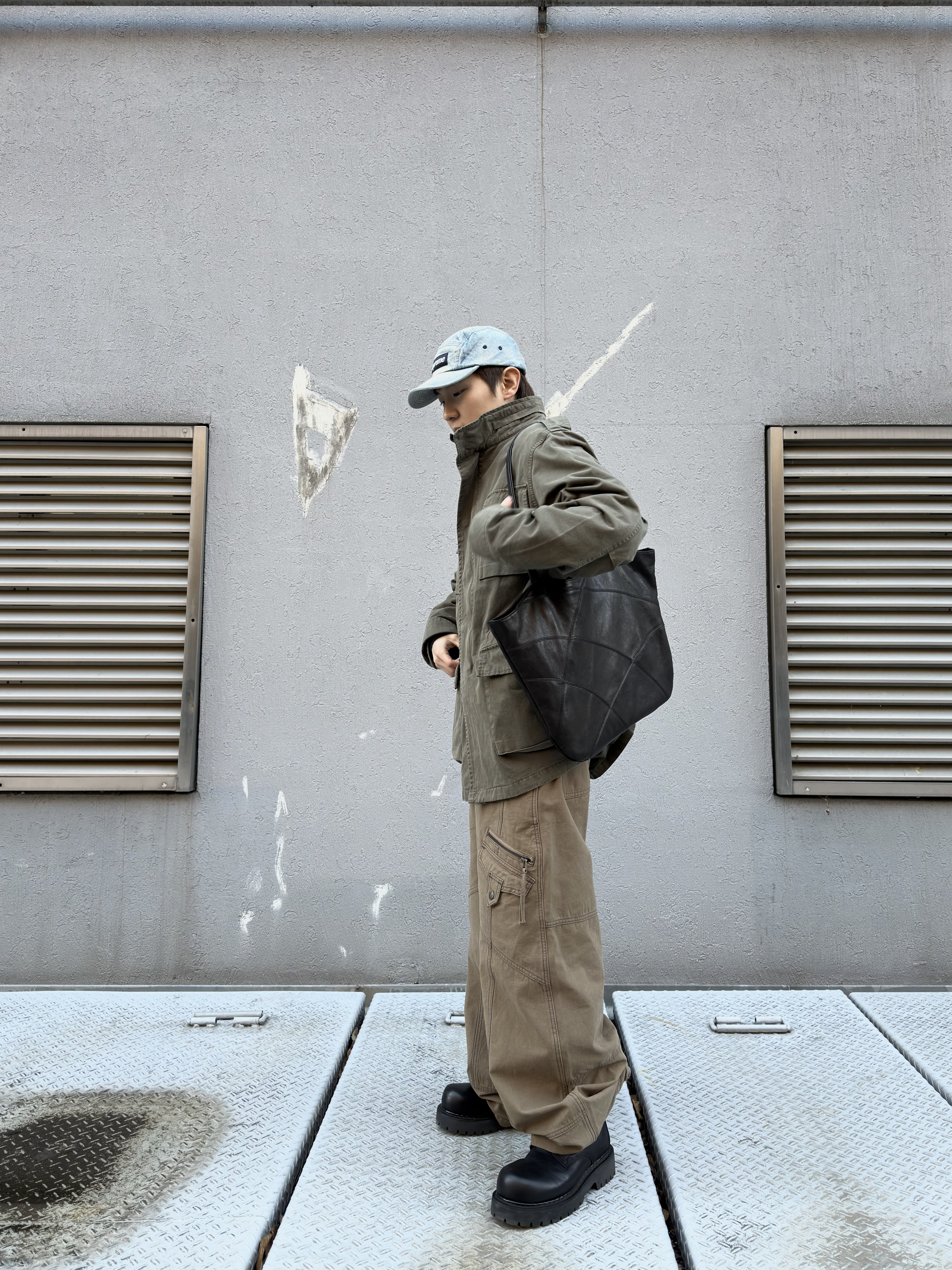 LOSTGARDEN Phantom, Supreme Washed Chino Twill Camp Cap Denim - 25FW 착용 스타일 - 1