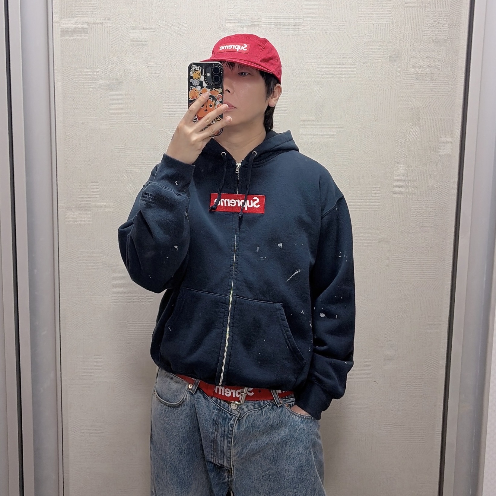 Supreme Washed Chino Twill Camp Cap Red - 26SS, Supreme Repeat Leather Belt Red 착용 스타일