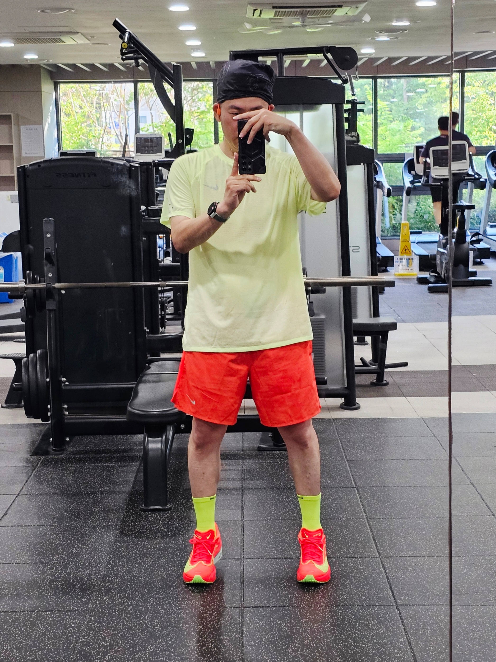 Nike Stride Dri-Fit ADV Short Sleeve Running Top Barely Volt - Asia 착용 스타일