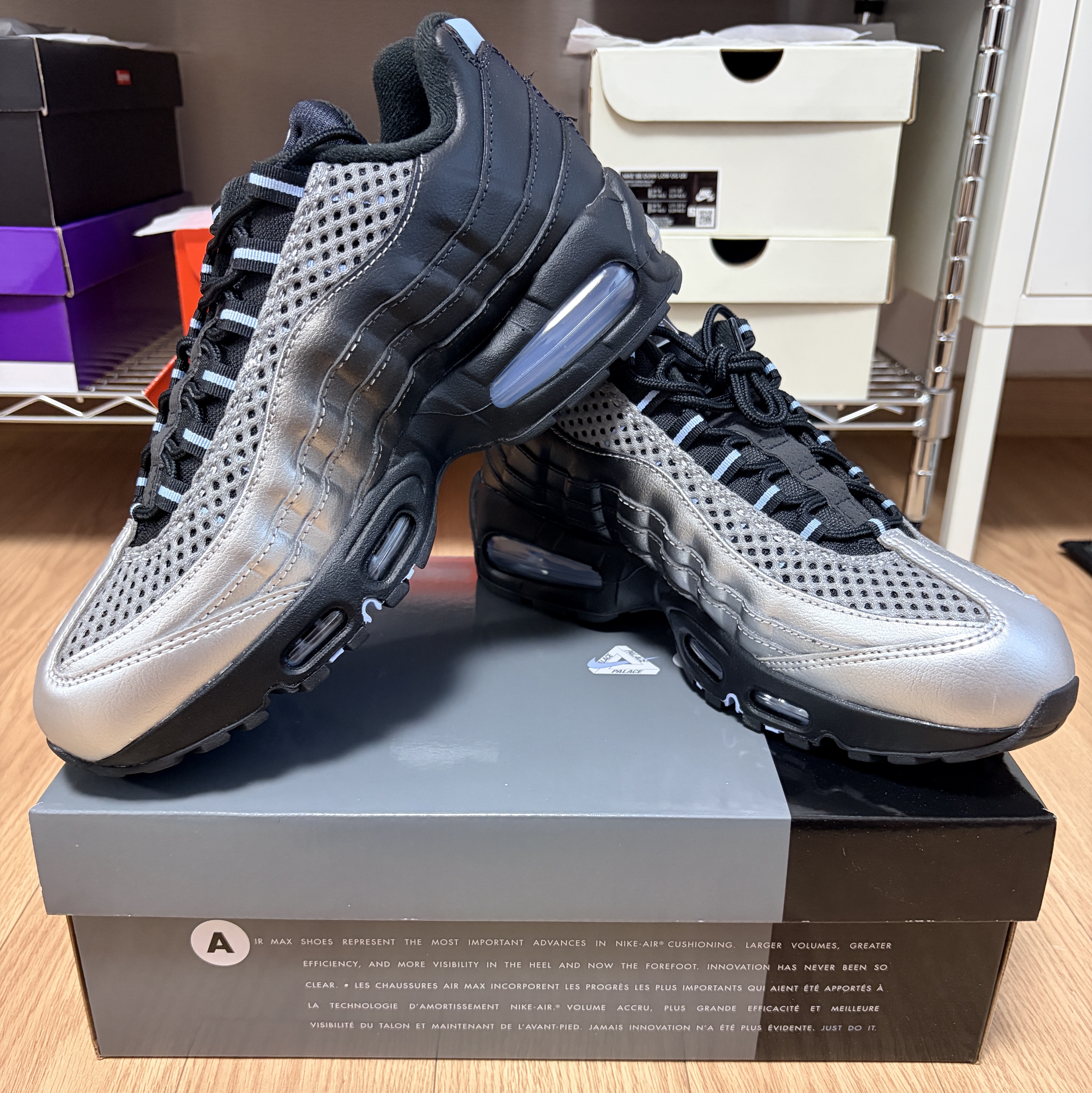 Nike x Palace Air Max 95 Metallic Silver Aluminum 착용 스타일
