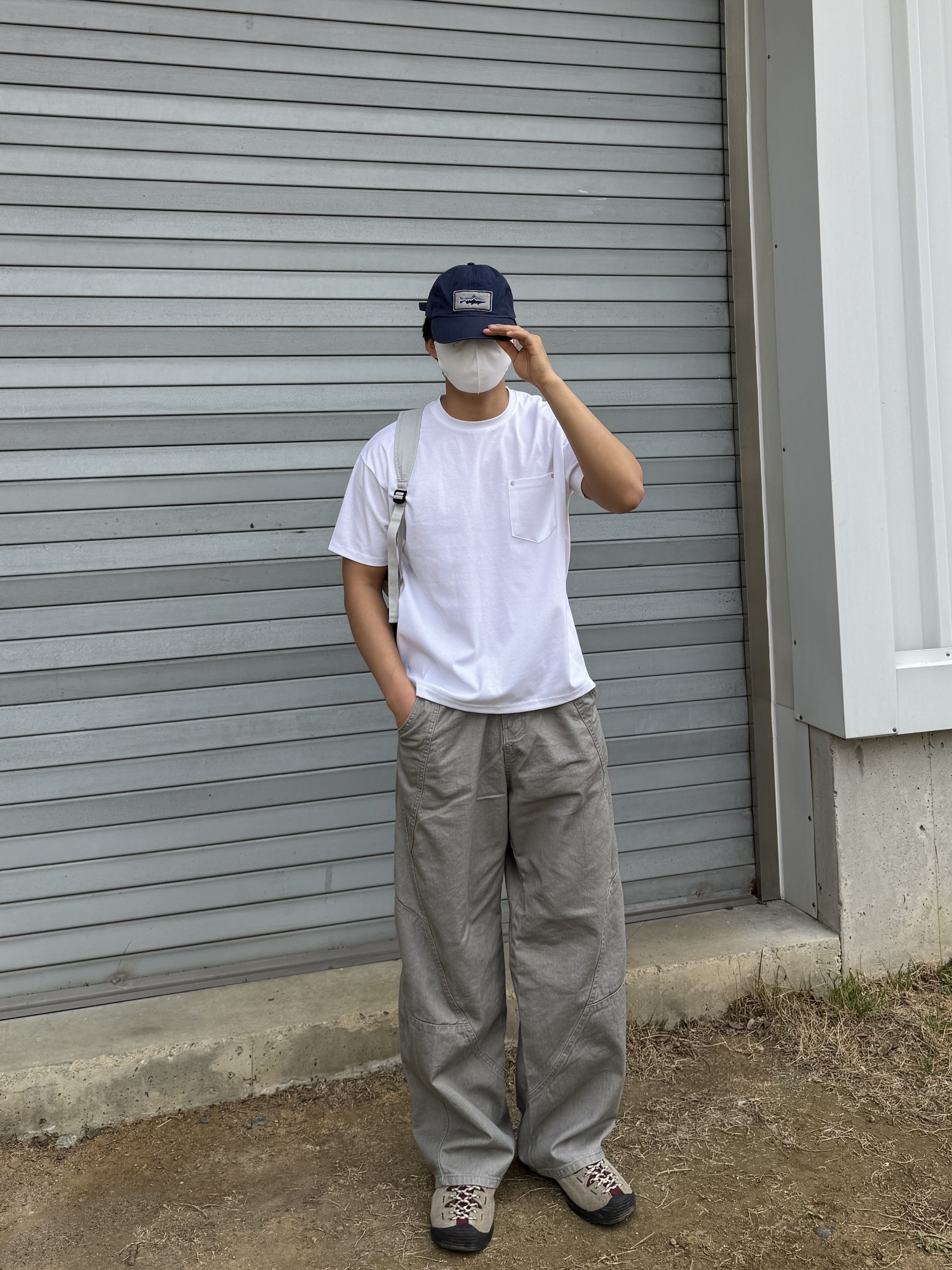 Patagonia P-6 Label Trad Cap Utility Blue, Patagonia P-6 Label Trad Cap Navy 착용 스타일 - 2