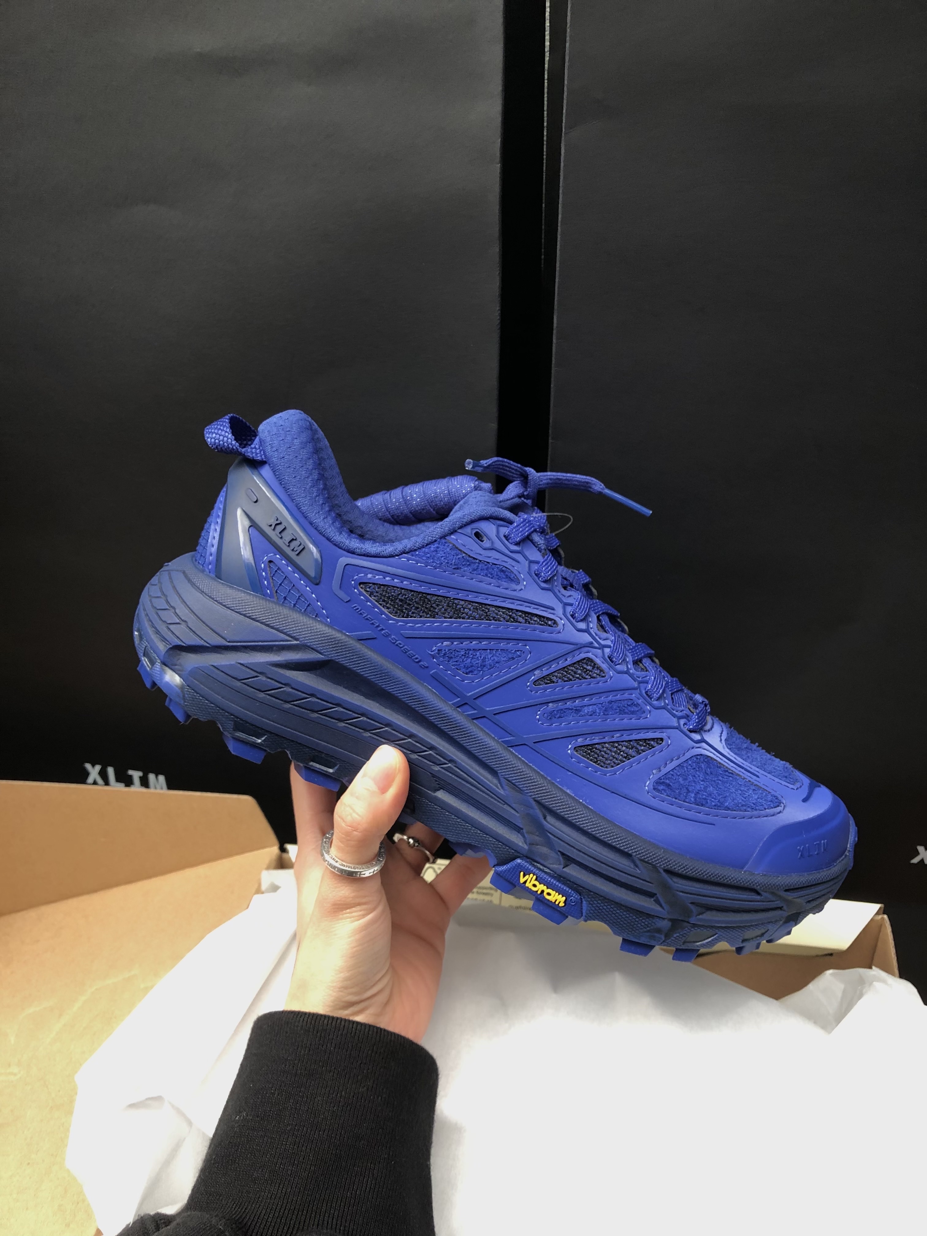 Hoka x Xlim Mafate Speed 2 TS Cobalt Blue 착용 스타일