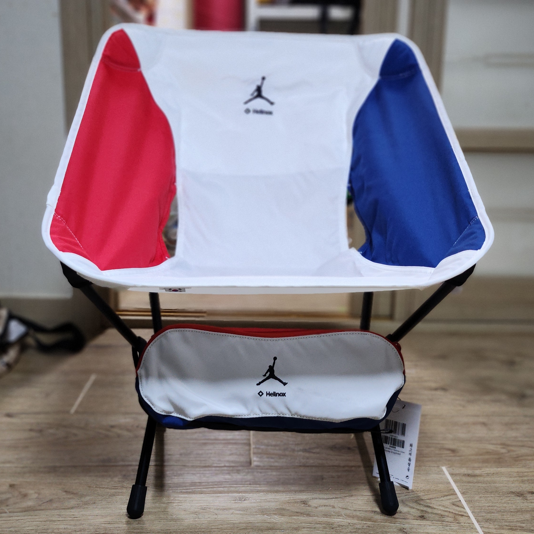 Helinox x Jordan Chair One 착용 스타일 - 1