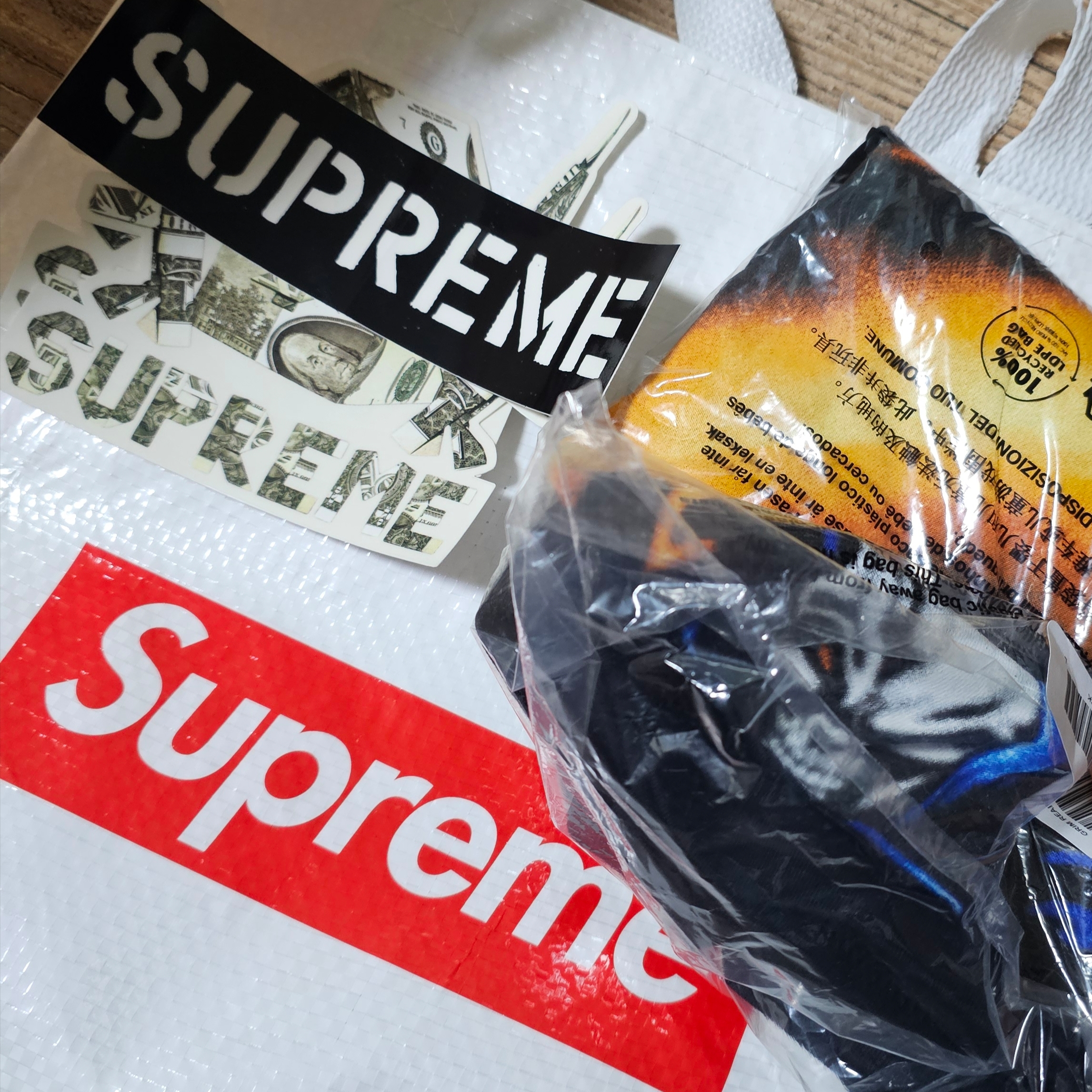 Supreme Grim Reaper T-Shirt Black - 26SS 착용 스타일