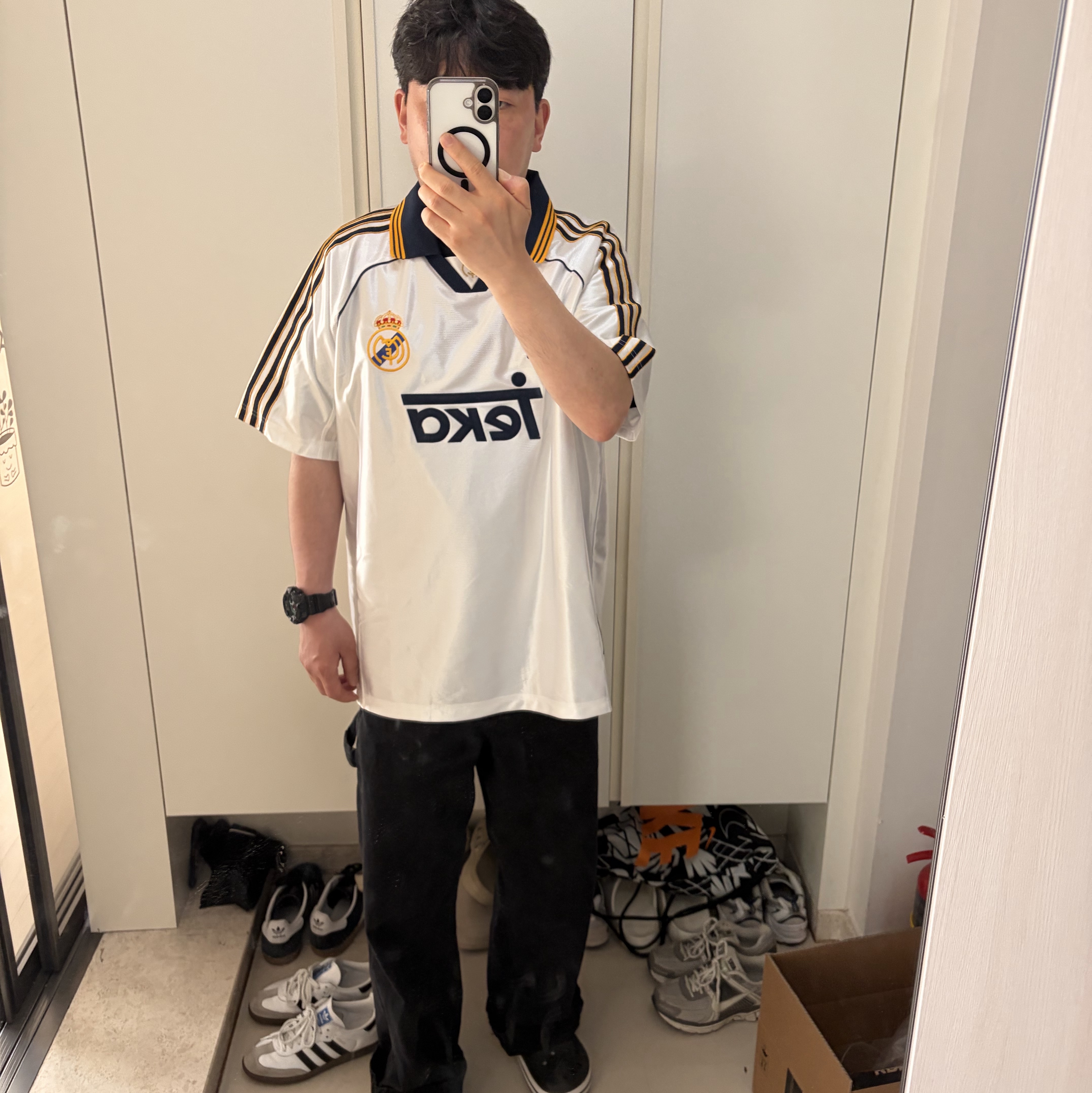Adidas Real Madrid 99/00 Home Jersey White - KR Sizing (Non Marking Ver.) 착용 스타일