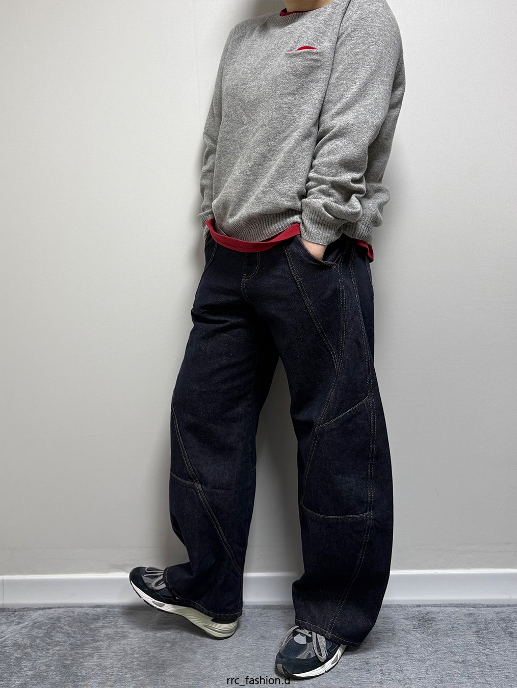 New Balance 991v2 Made in UK Dark Navy Smoked Pearl 착용 스타일 - 2