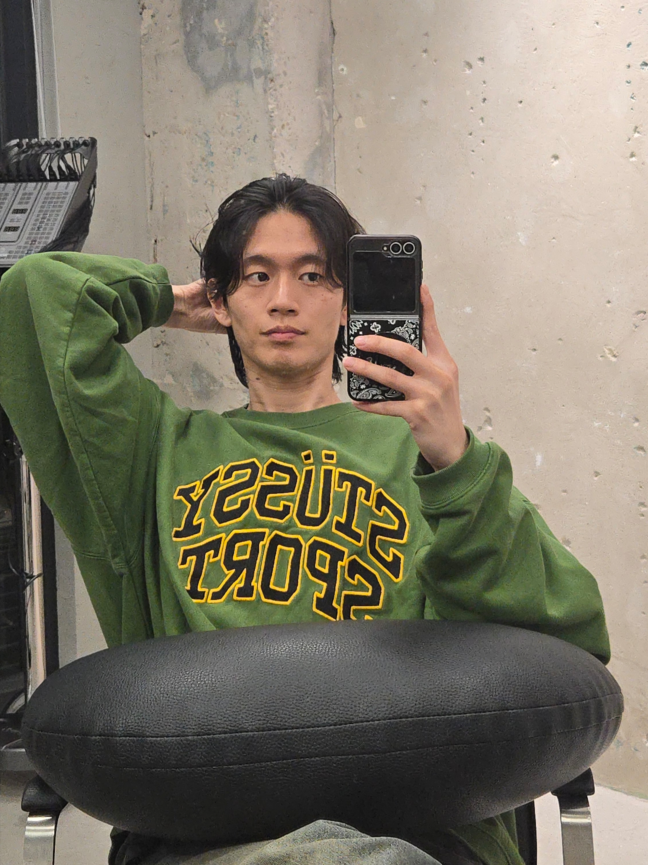 Stussy Relaxed Oversized Crew Green, Timberland Heritage Gore-Tex Moc Toe Mid Boots Light Green Suede - Wide 착용 스타일 - 1