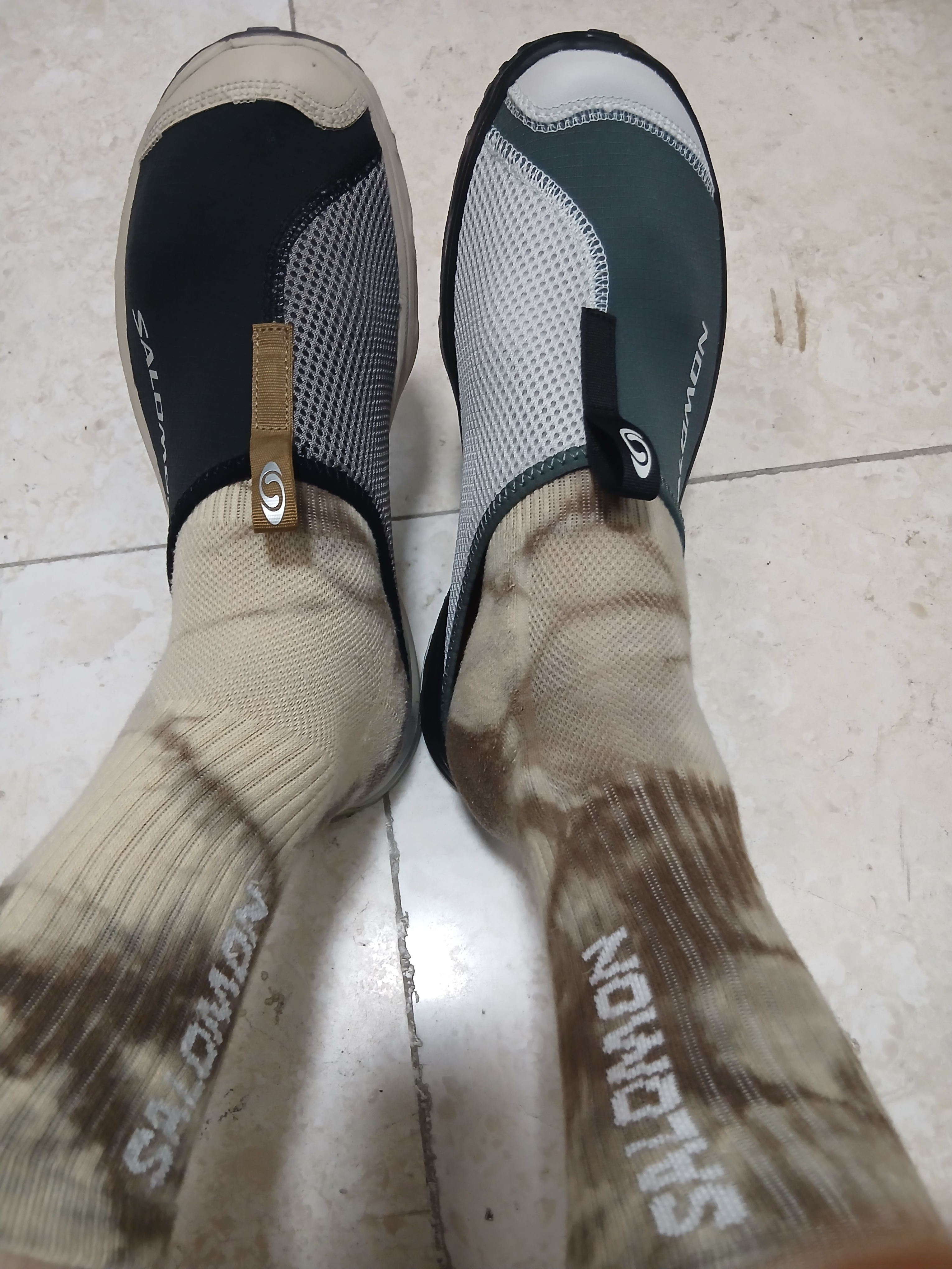 Salomon RX Slide 3.0 Black Plum Kitten, Salomon RX Slide 3.0 Urban Chic Lunar Rock 착용 스타일 - 2