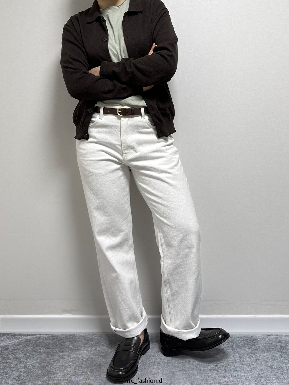 LOSTGARDEN UNIFORM Wide Loafer Vintage Brown 착용 스타일 - 2