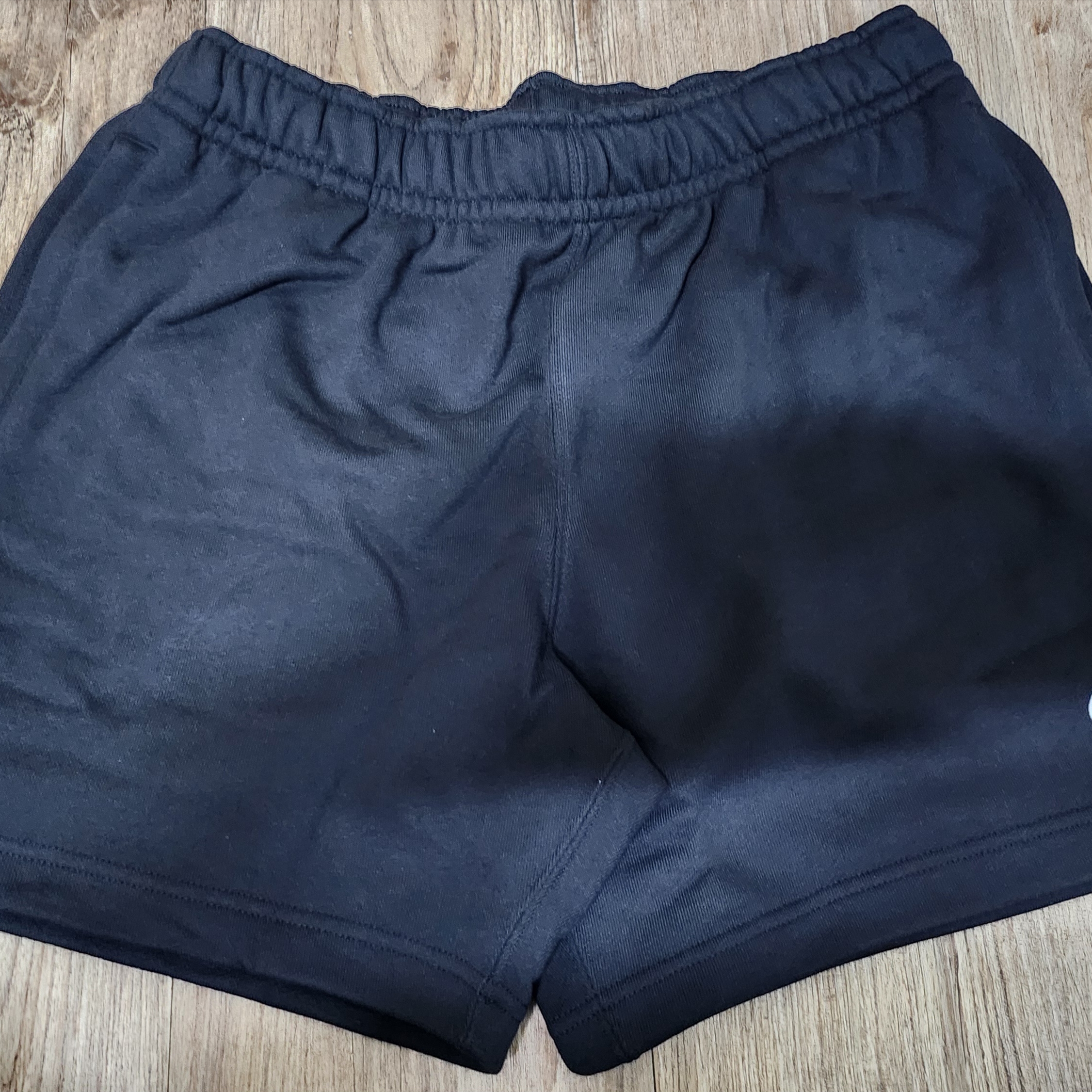 Nike x Drake Nocta Cardinal Fleece Shorts Black White - US/EU 착용 스타일 - 1