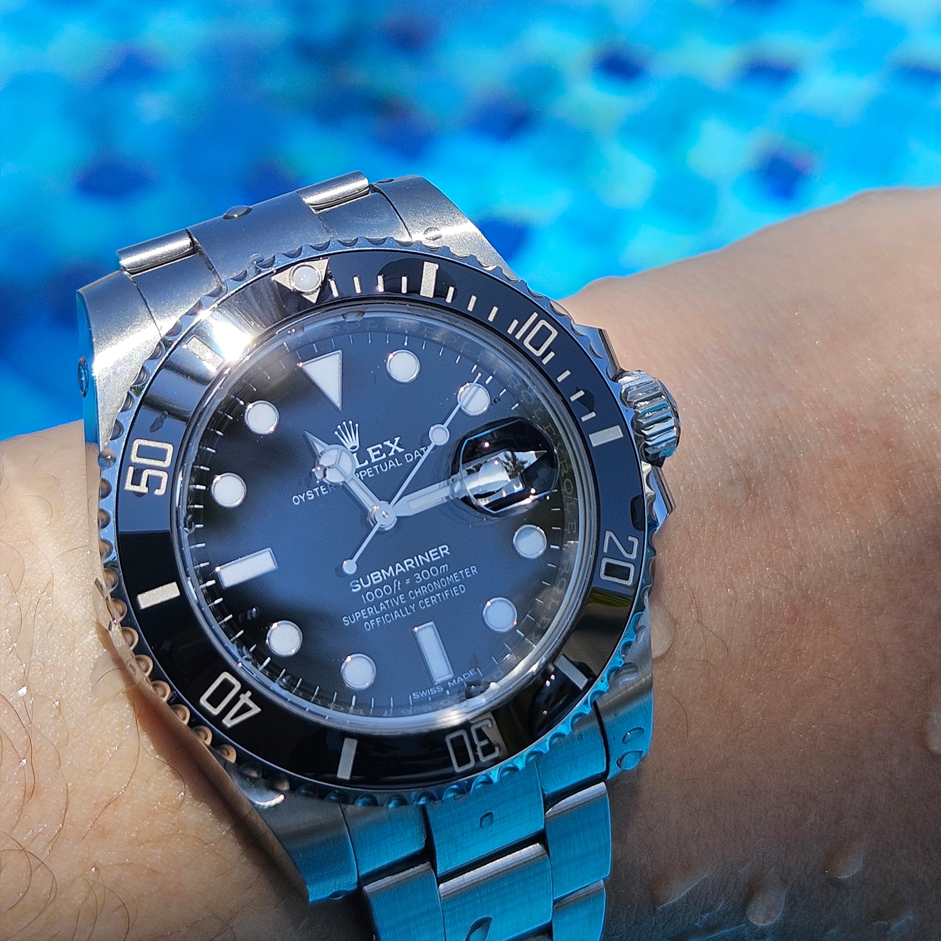 Rolex Submariner Date 41mm 126610LN Black Oyster 착용 스타일