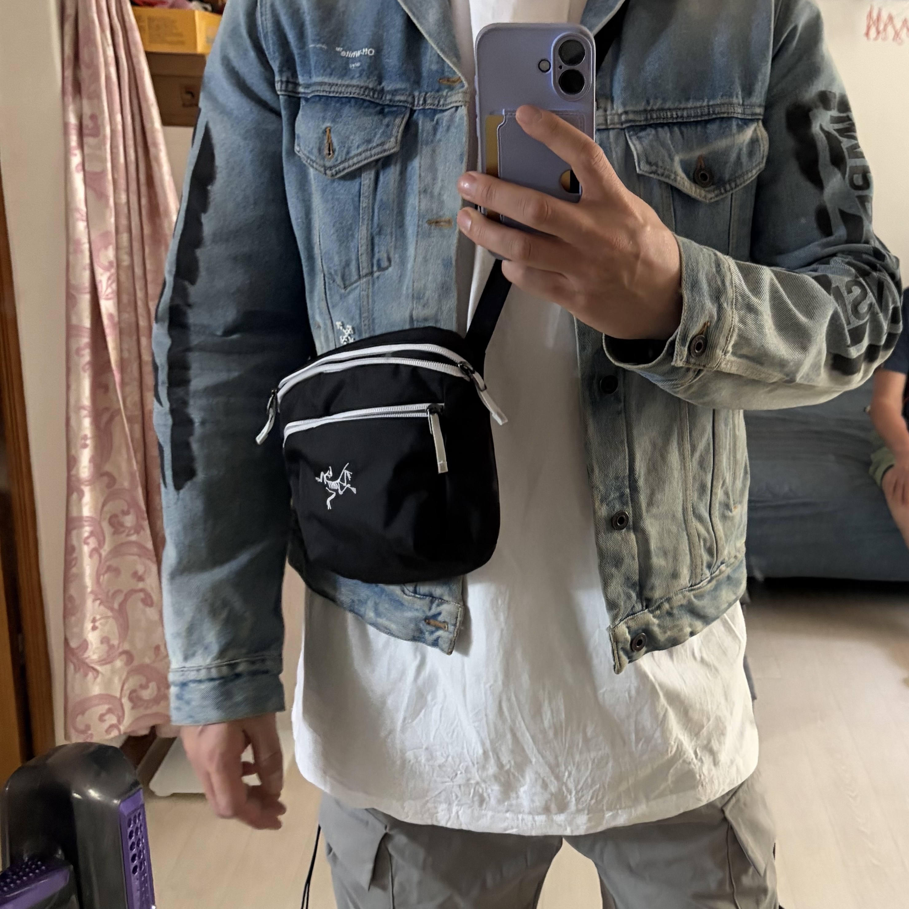 Arc'teryx Mantis 2 Waistpack Orca 착용 스타일