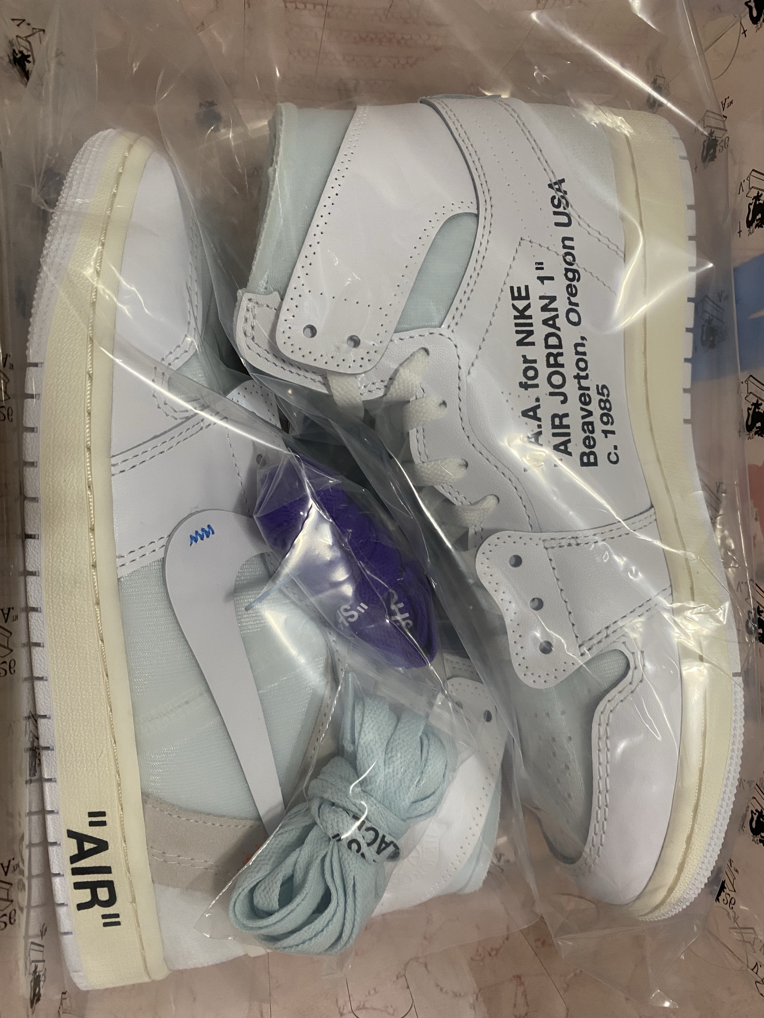 Jordan 1 x Virgil Abloh Archive Retro High Alaska White 착용 스타일