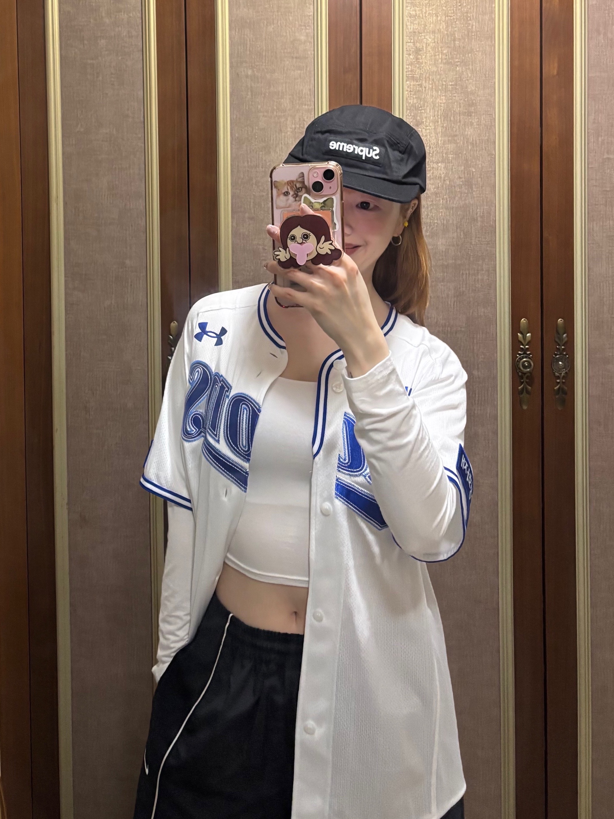 Supreme Washed Chino Twill Camp Cap Black, Samsung Lions x Underarmour 2026 Authentic Home Uniform White (Non Marking Ver.) 착용 스타일 - 5