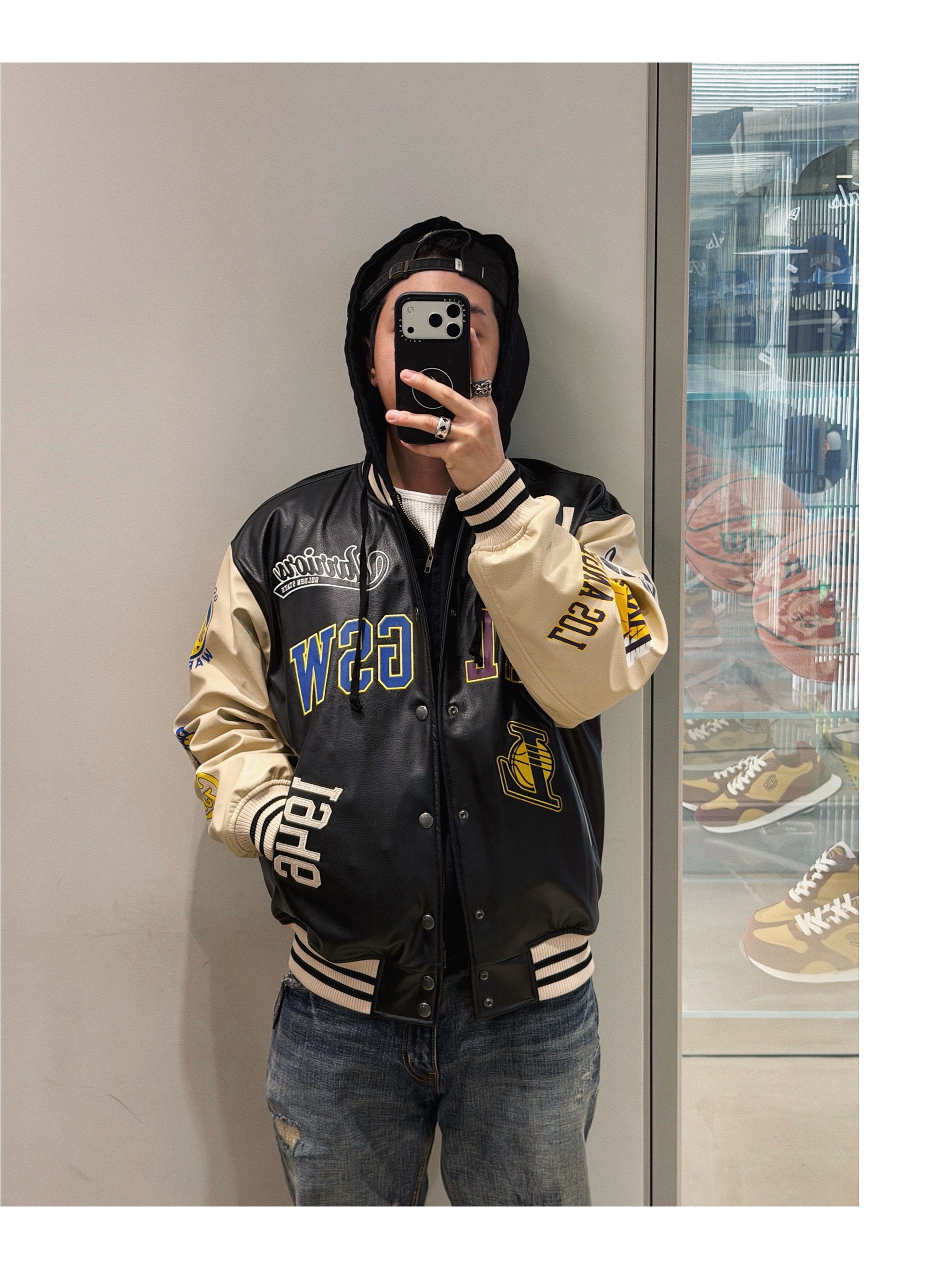Converse x Drkshdw One Star Dark Dust, Sundayoffclub Thrashed Straight Leg Jeans 착용 스타일 - 10