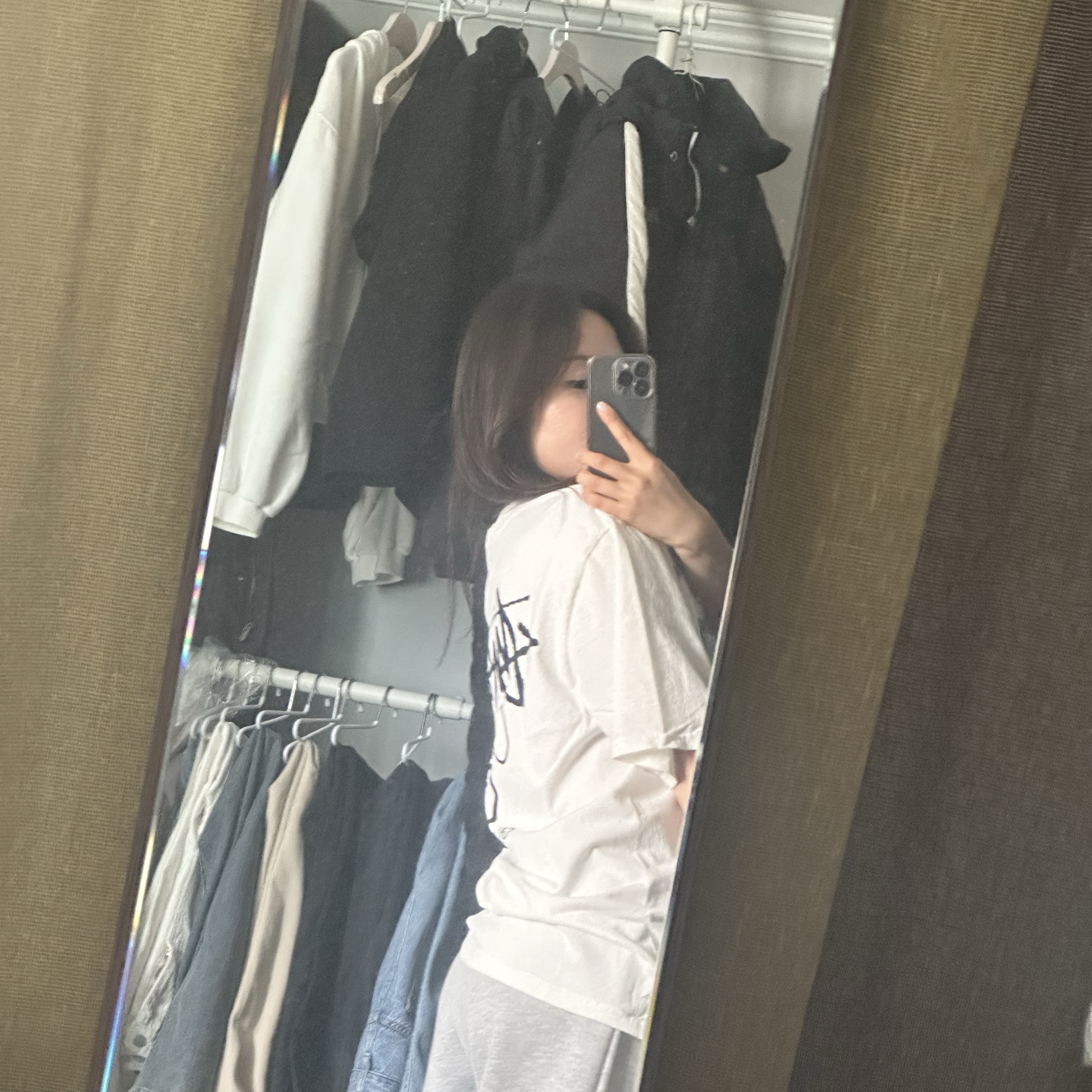 Stussy Pigment Dyed Classic Gear T-Shirt Natural 착용 스타일