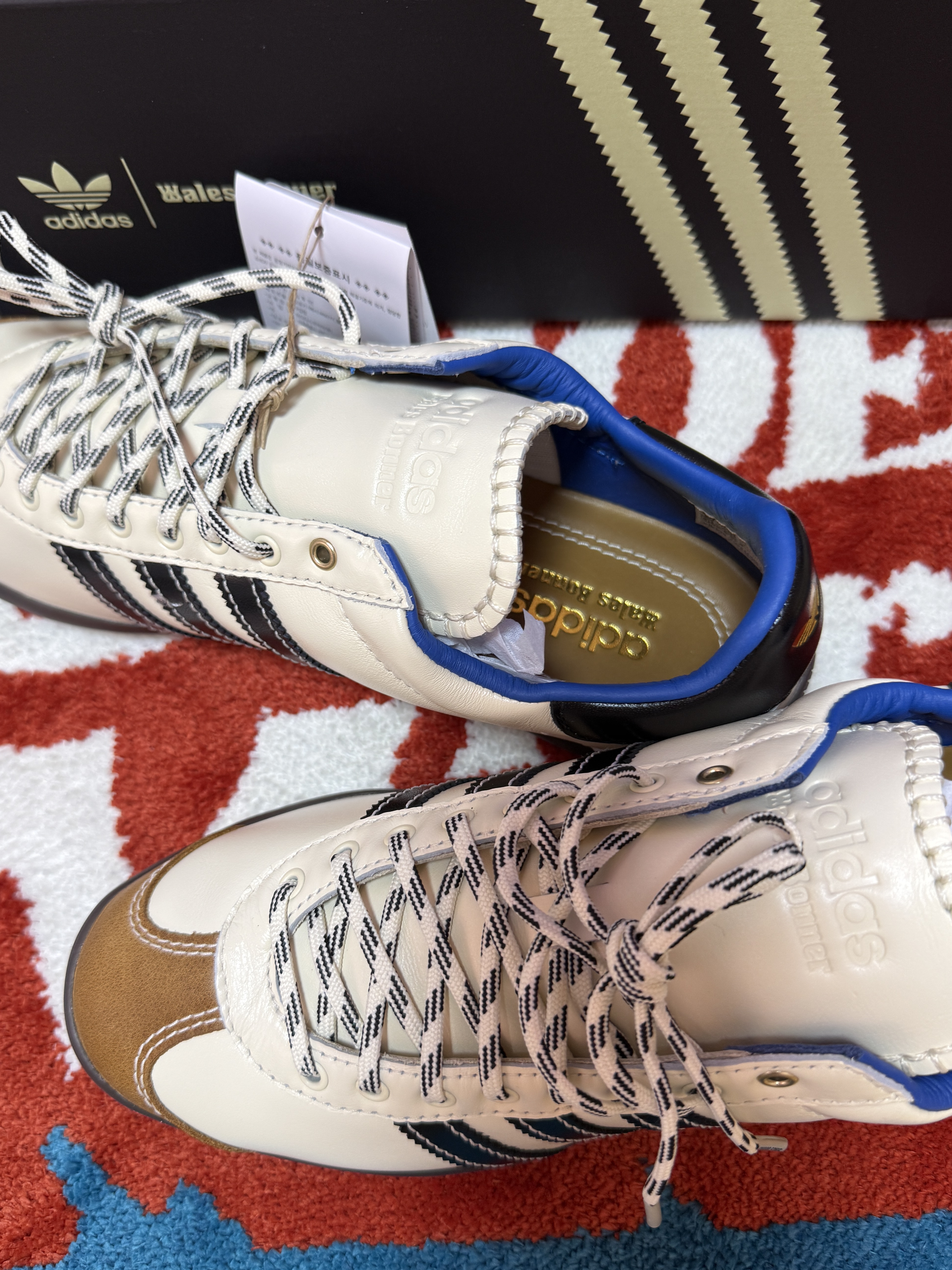 Adidas x Wales Bonner Karintha OG Wonder White Core Black, Megabox x Super Mario Galaxy Figure 5 inch Mario 착용 스타일 - 2