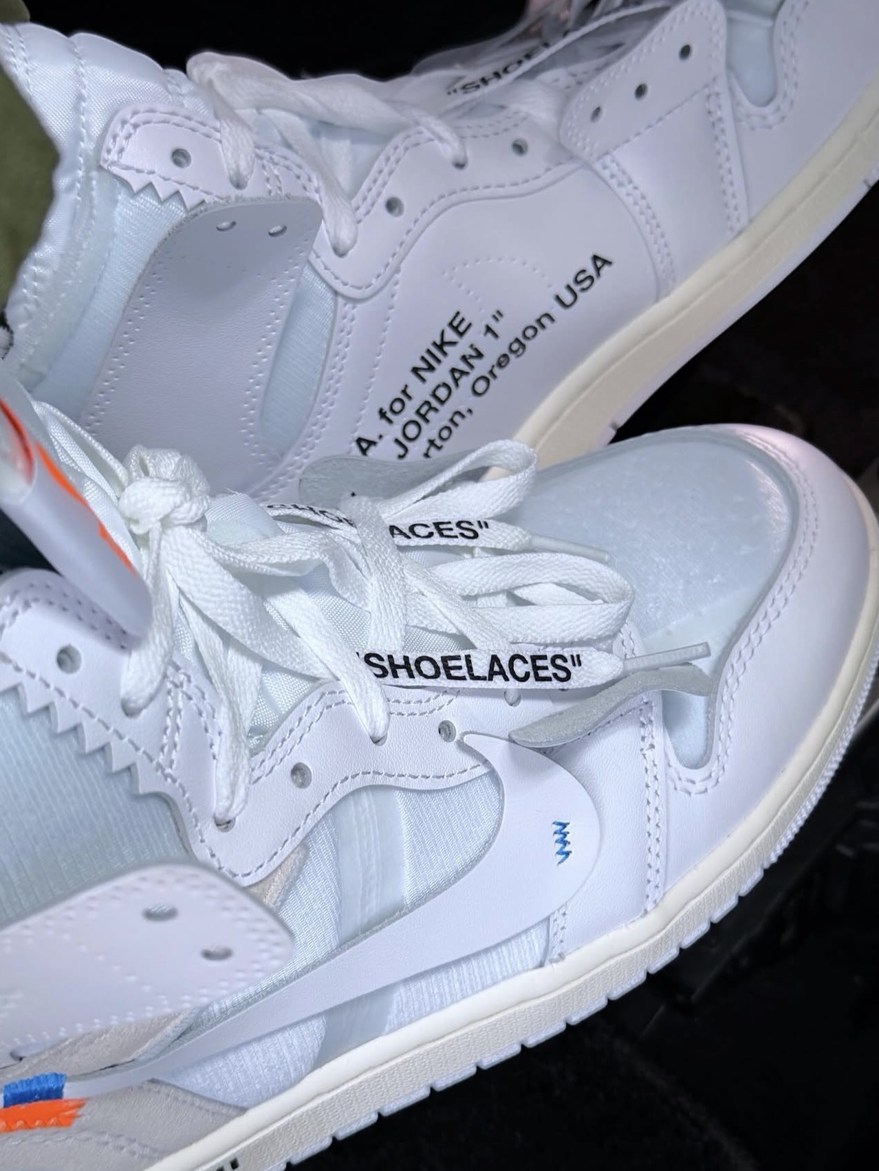 Jordan 1 x Virgil Abloh Archive Retro High Alaska White 착용 스타일 - 2