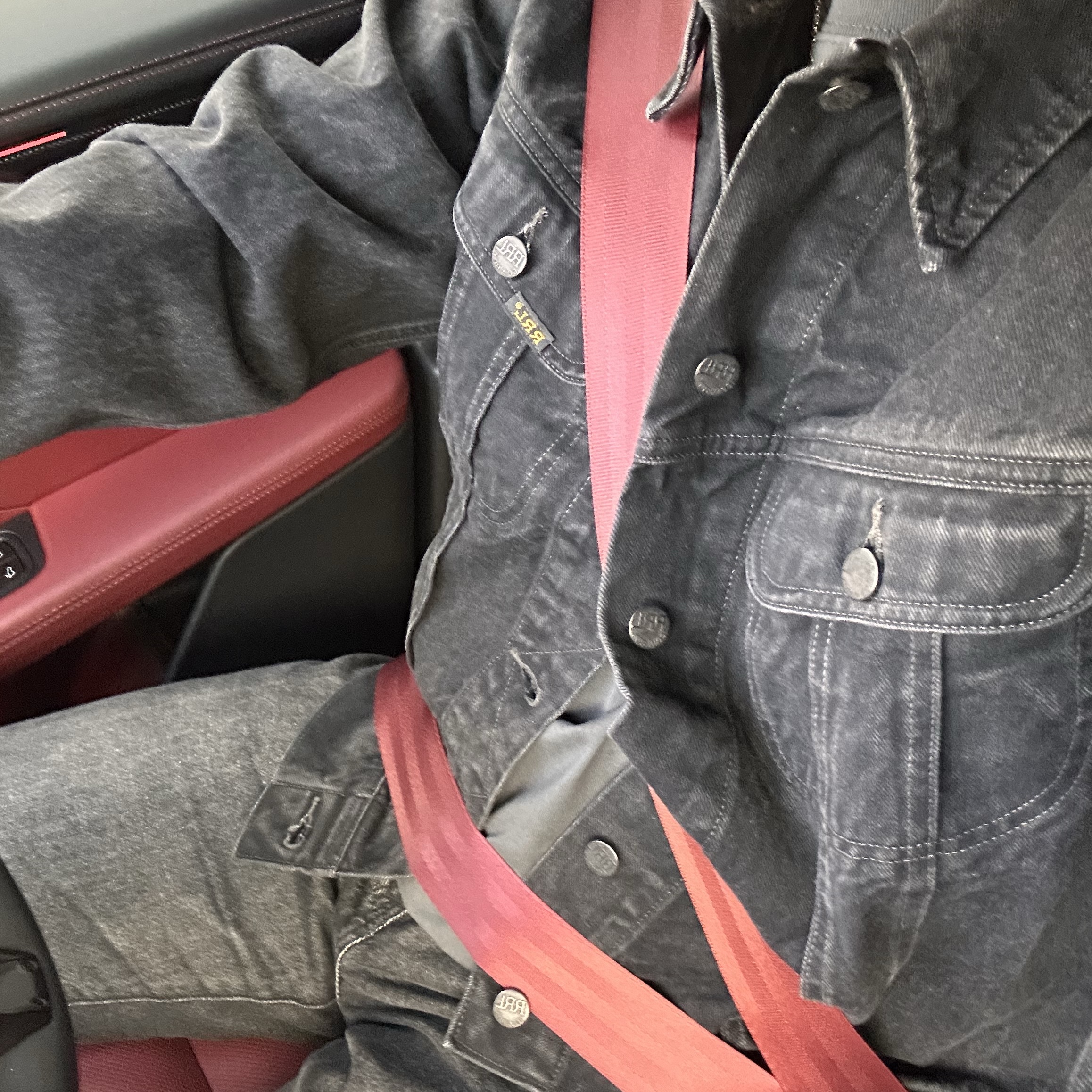 Double RL Denim Trucker Jacket Black 착용 스타일 - 2