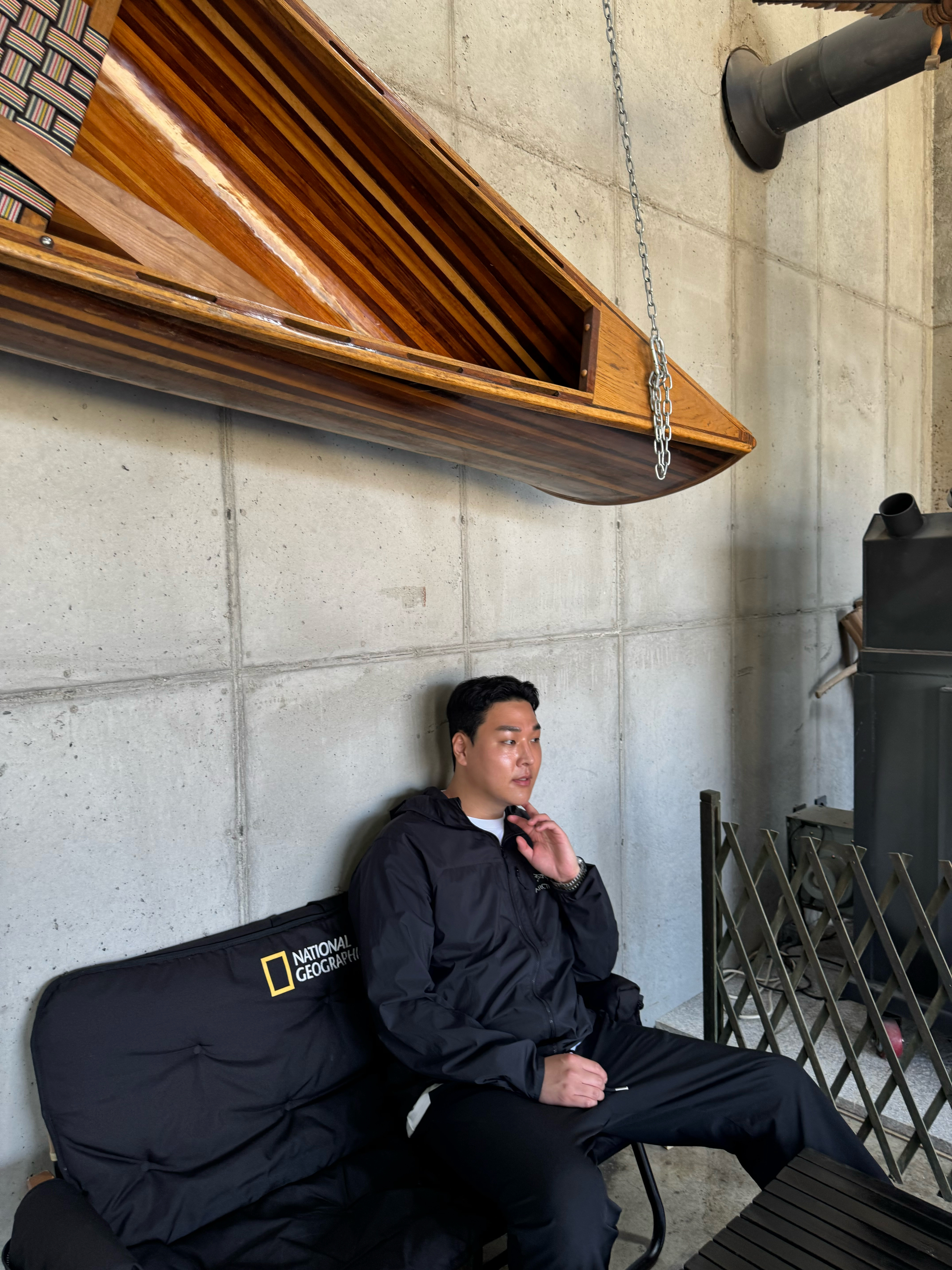 Arc'teryx Squamish Hoody Black 착용 스타일 - 2