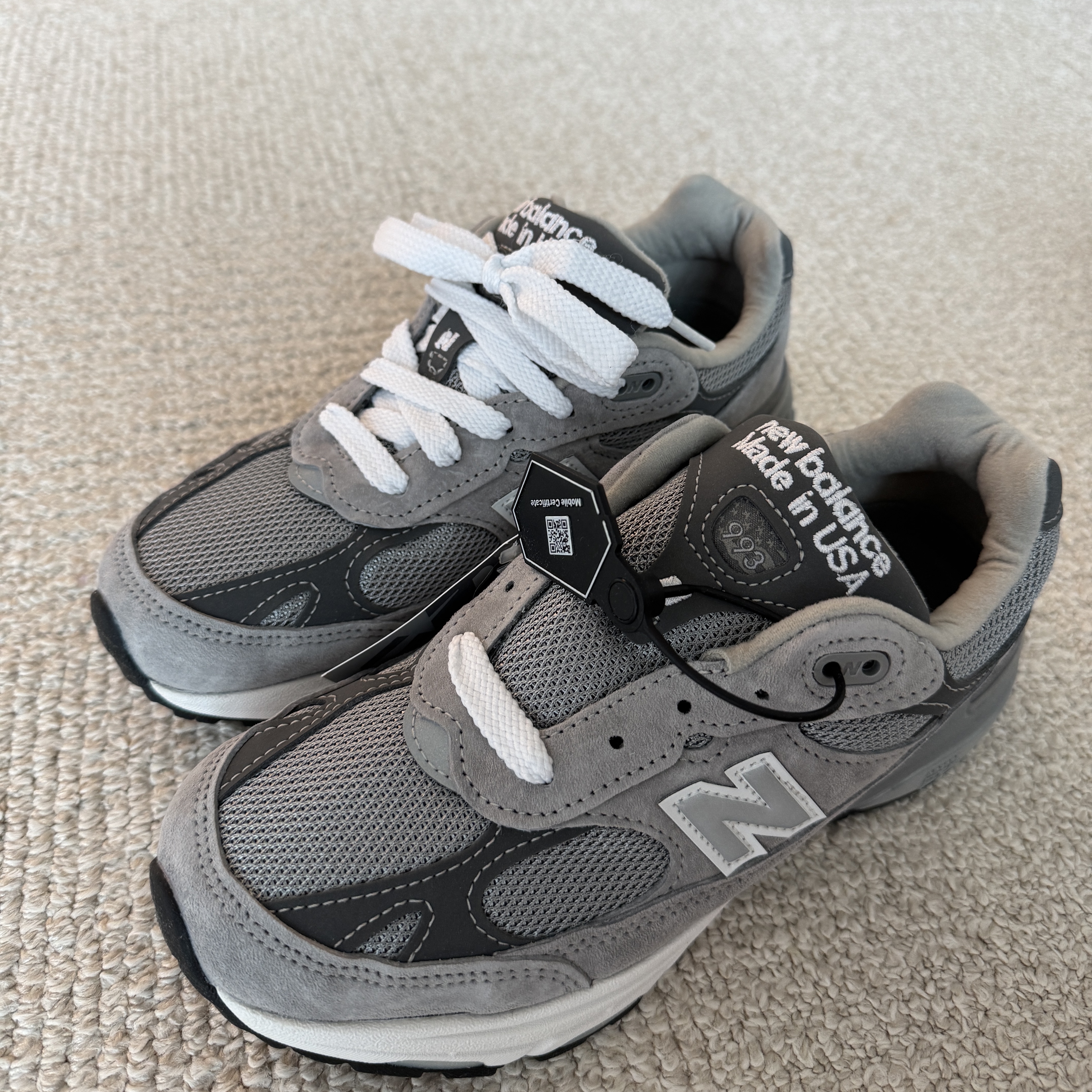(W) New Balance 993 Made in USA Grey - B Standard 착용 스타일 - 3