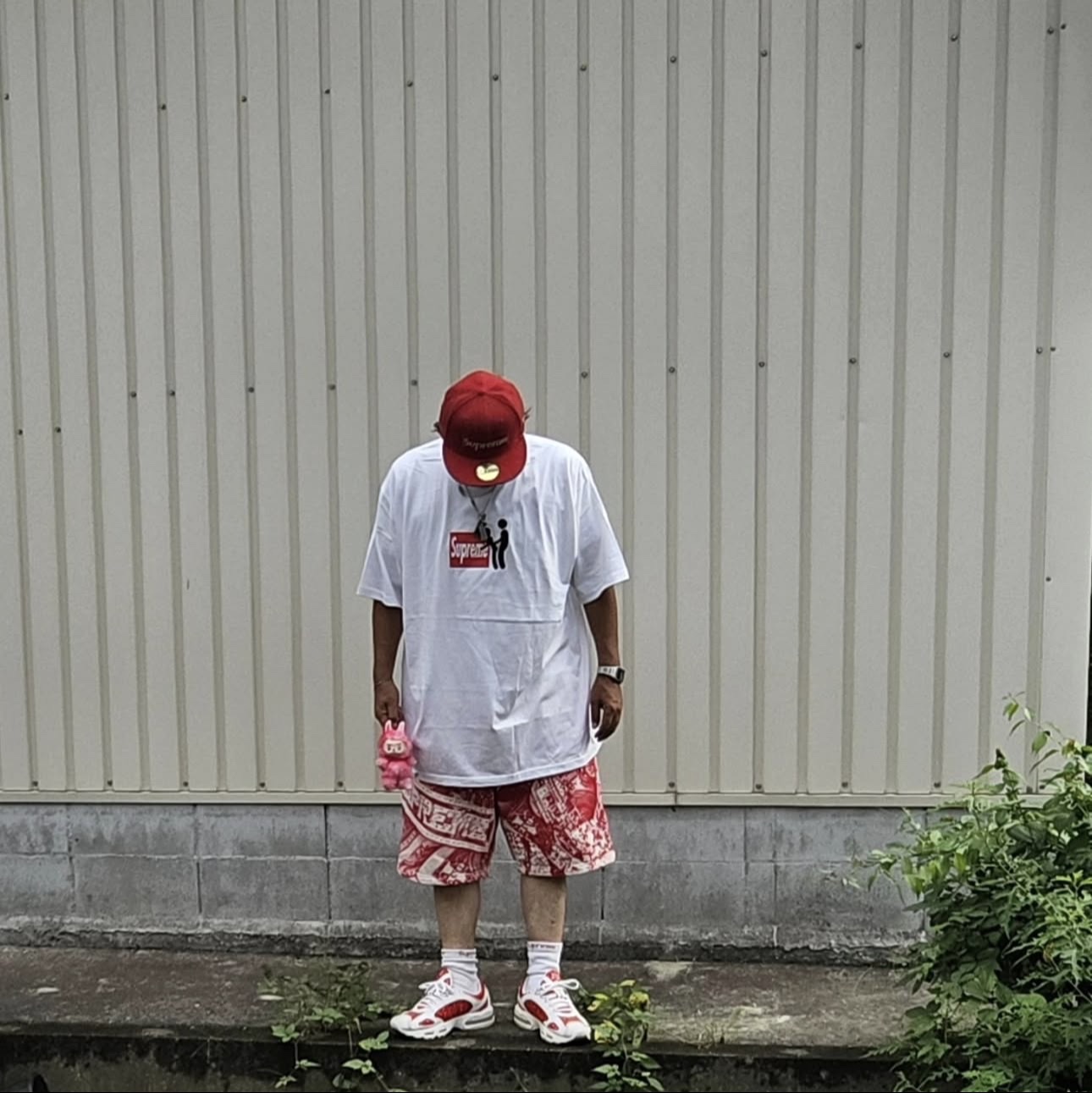 Supreme Stick T-Shirt White - 25FW 착용 스타일