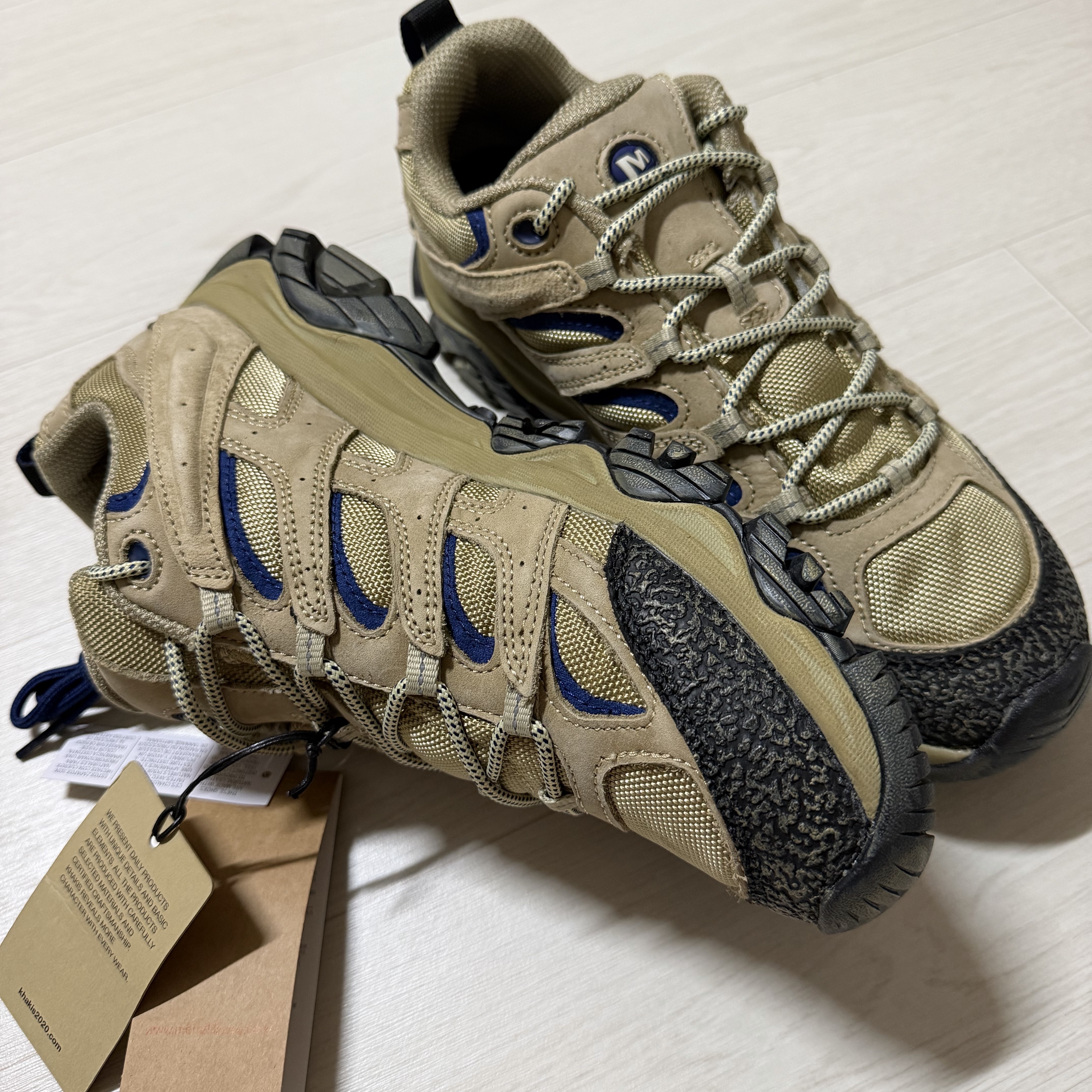 Merrell x Khakis Moab 3 Khaki 착용 스타일 - 2