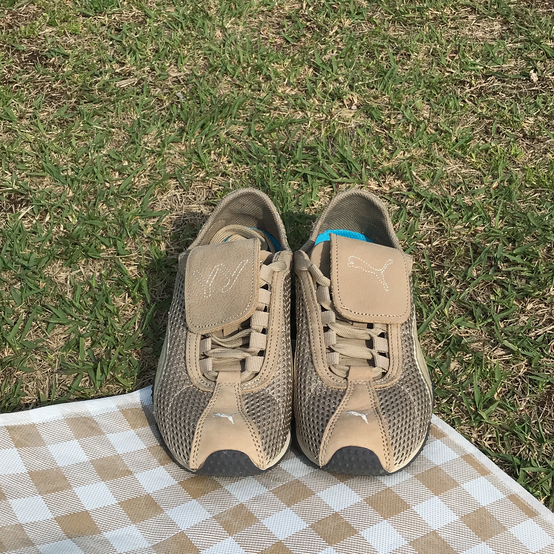 Puma x Open Yy H-street Oak Branch Creamy Vanilla 착용 스타일