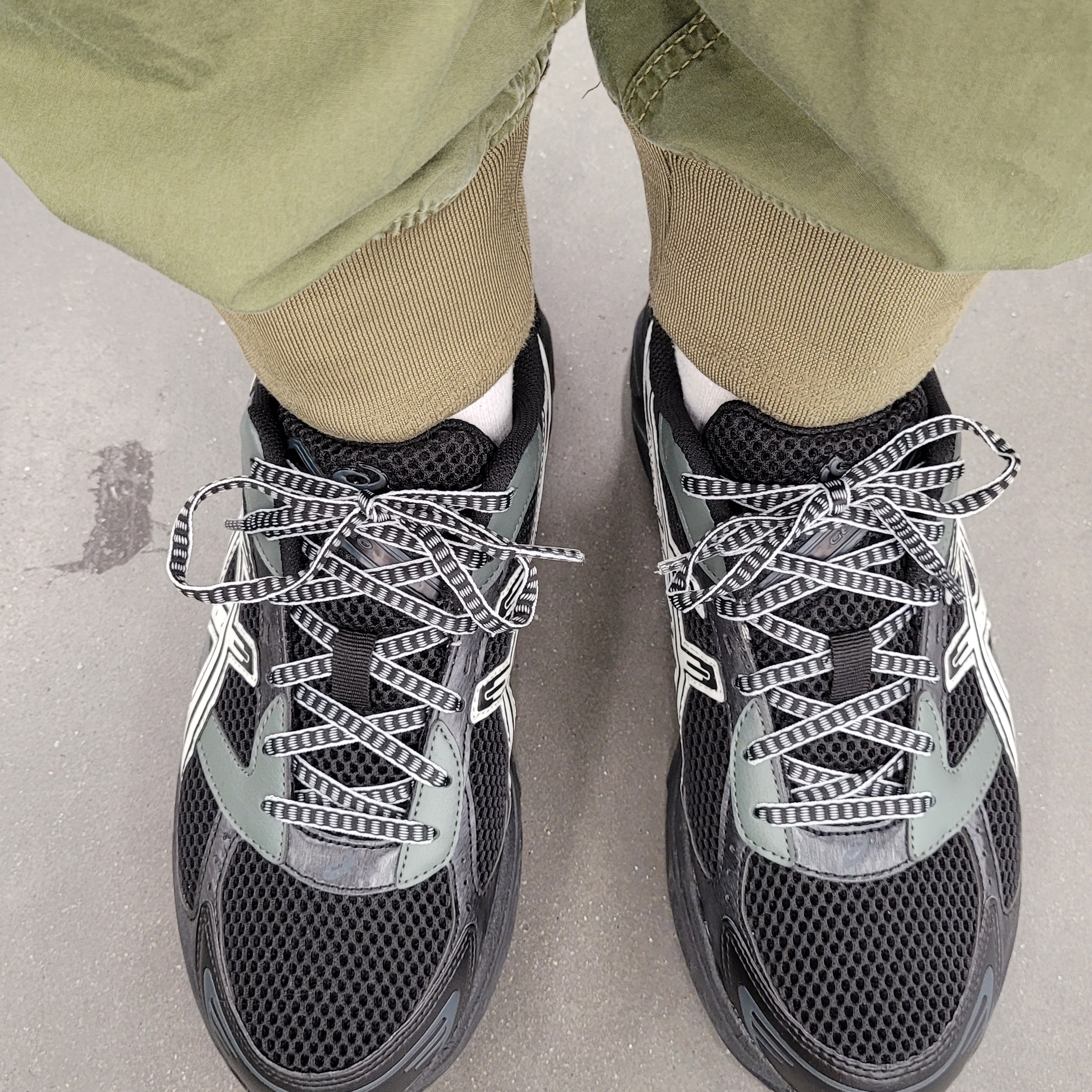 Asics Gel-1130 Black Glacier Grey - Folder Exclusive 착용 스타일