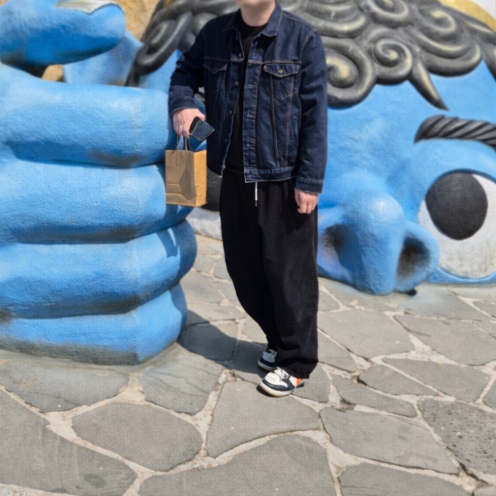Nike Dunk Low Retro PRM Halloween, Levi's Type III Trucker Jacket Dark Indigo 착용 스타일
