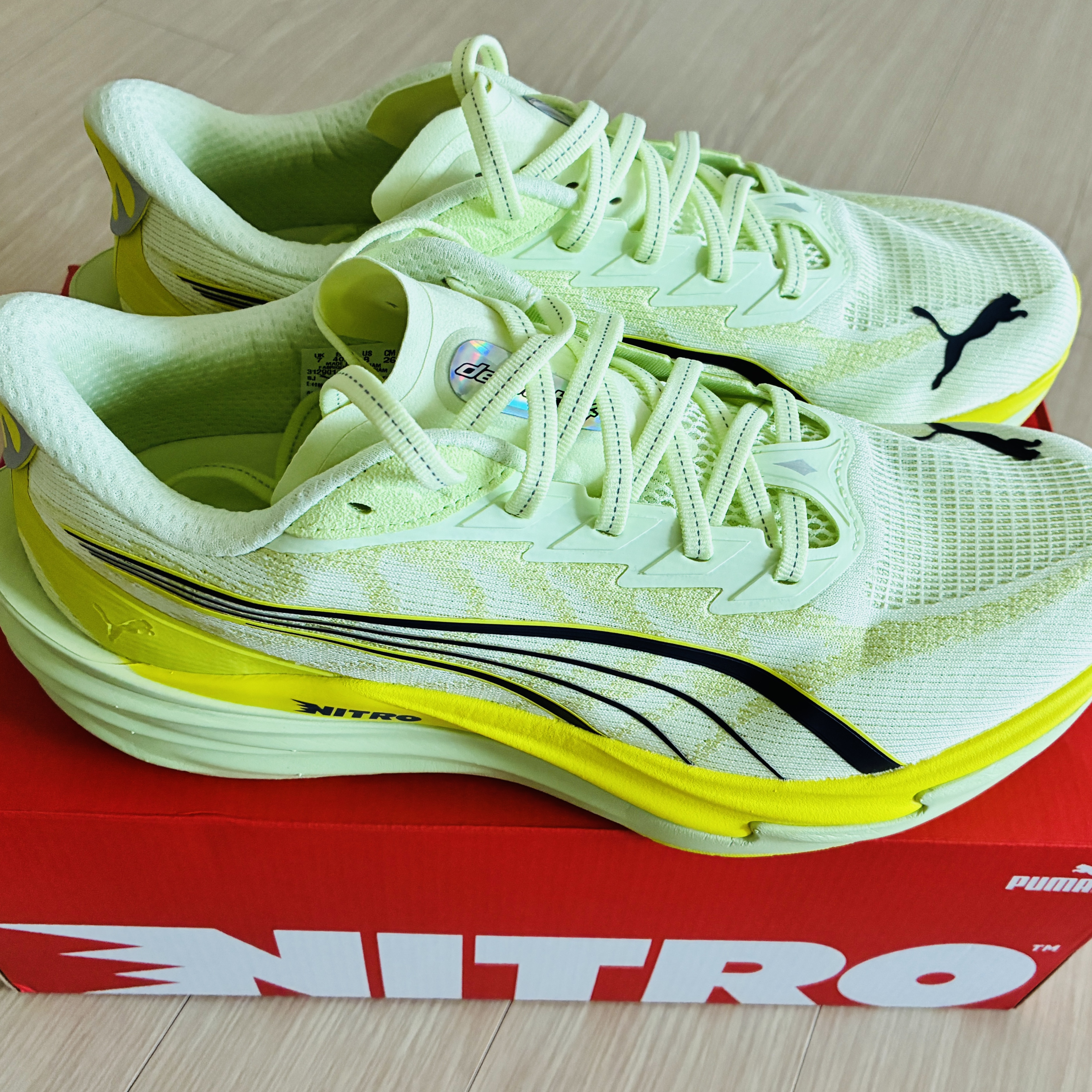 Puma Deviate Nitro 4 Wide Apple Spritz Lux Lime 착용 스타일