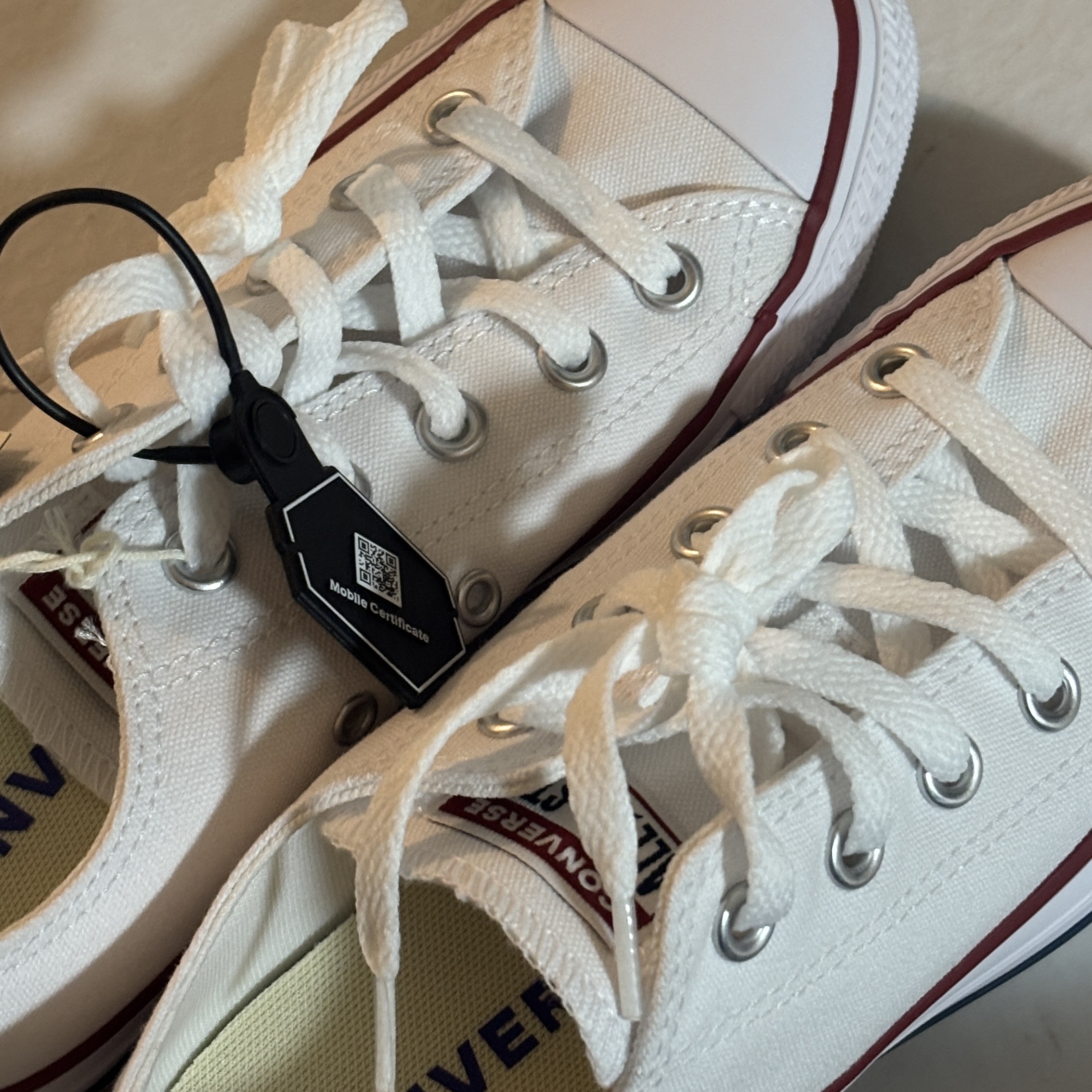Converse Chuck Taylor All Star Ox Optical White 착용 스타일
