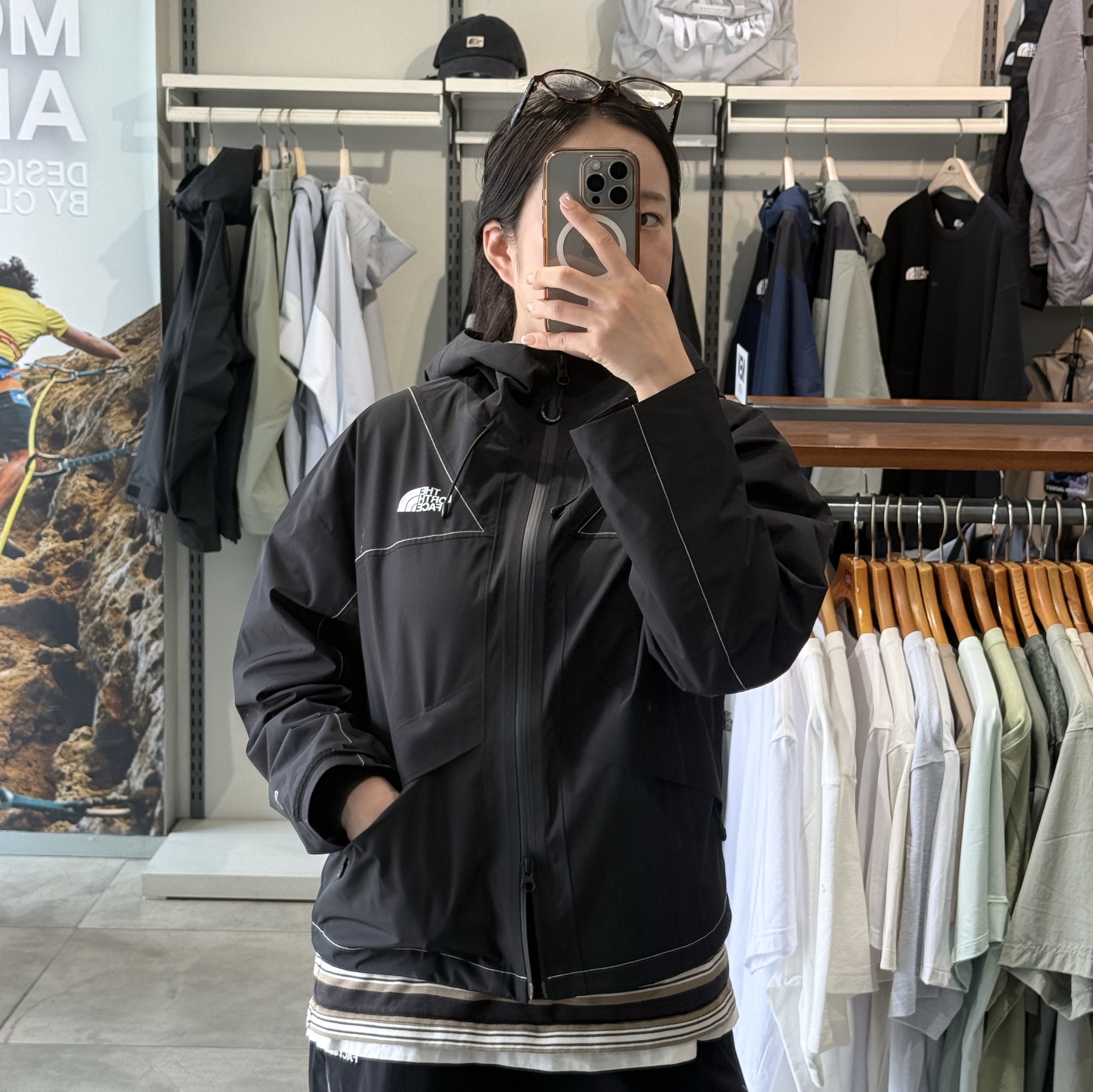 (W) The North Face Fortis Jacket Black - 26SS 착용 스타일