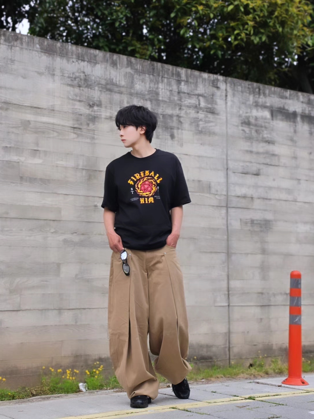 IAB Studio x Stranger Things HFC T-shirt Dice, Mizuno Wave Rider Black Pink - Folder Exclusive 착용 스타일 - 4