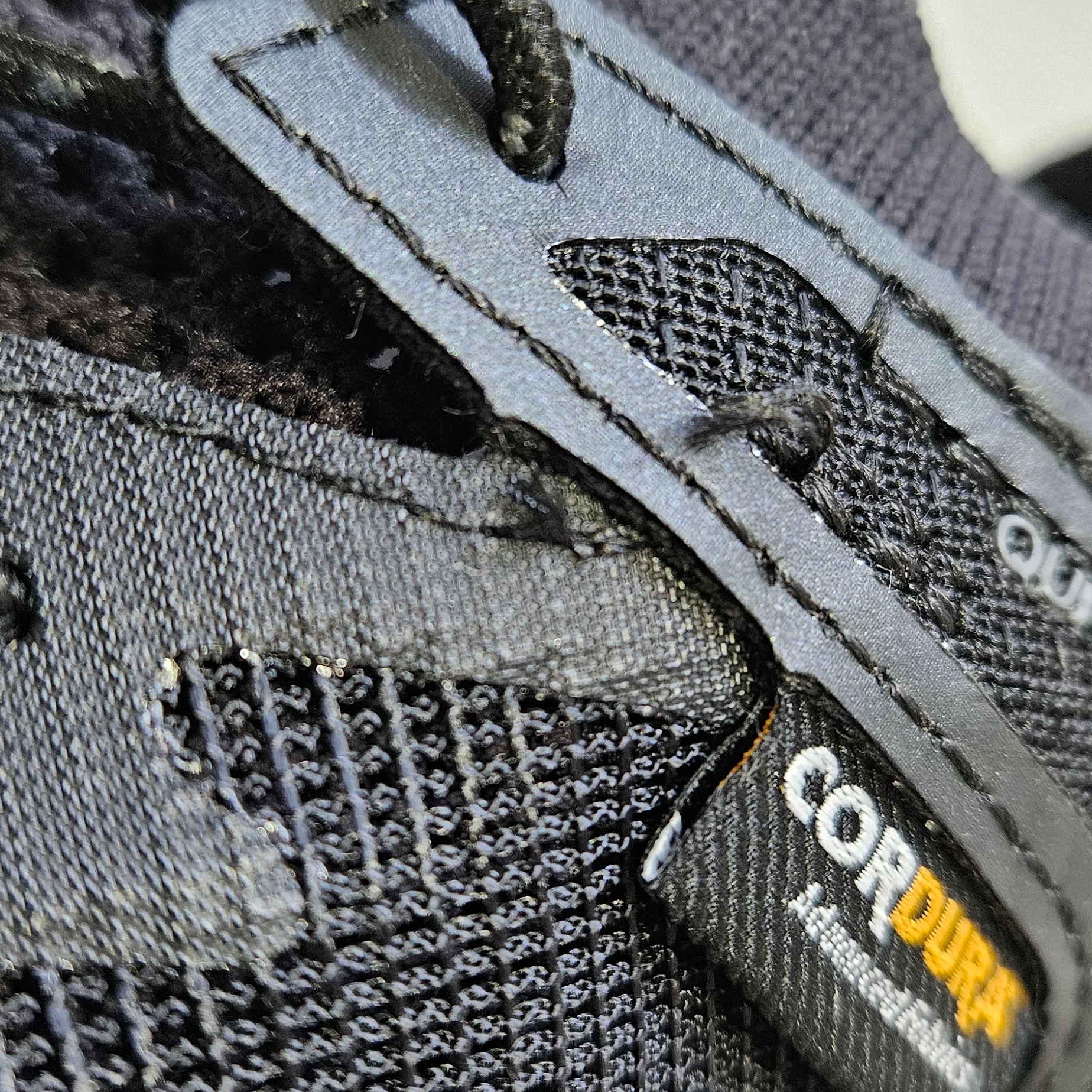 (W) Hoka Hopara 2 Black 착용 스타일 - 2