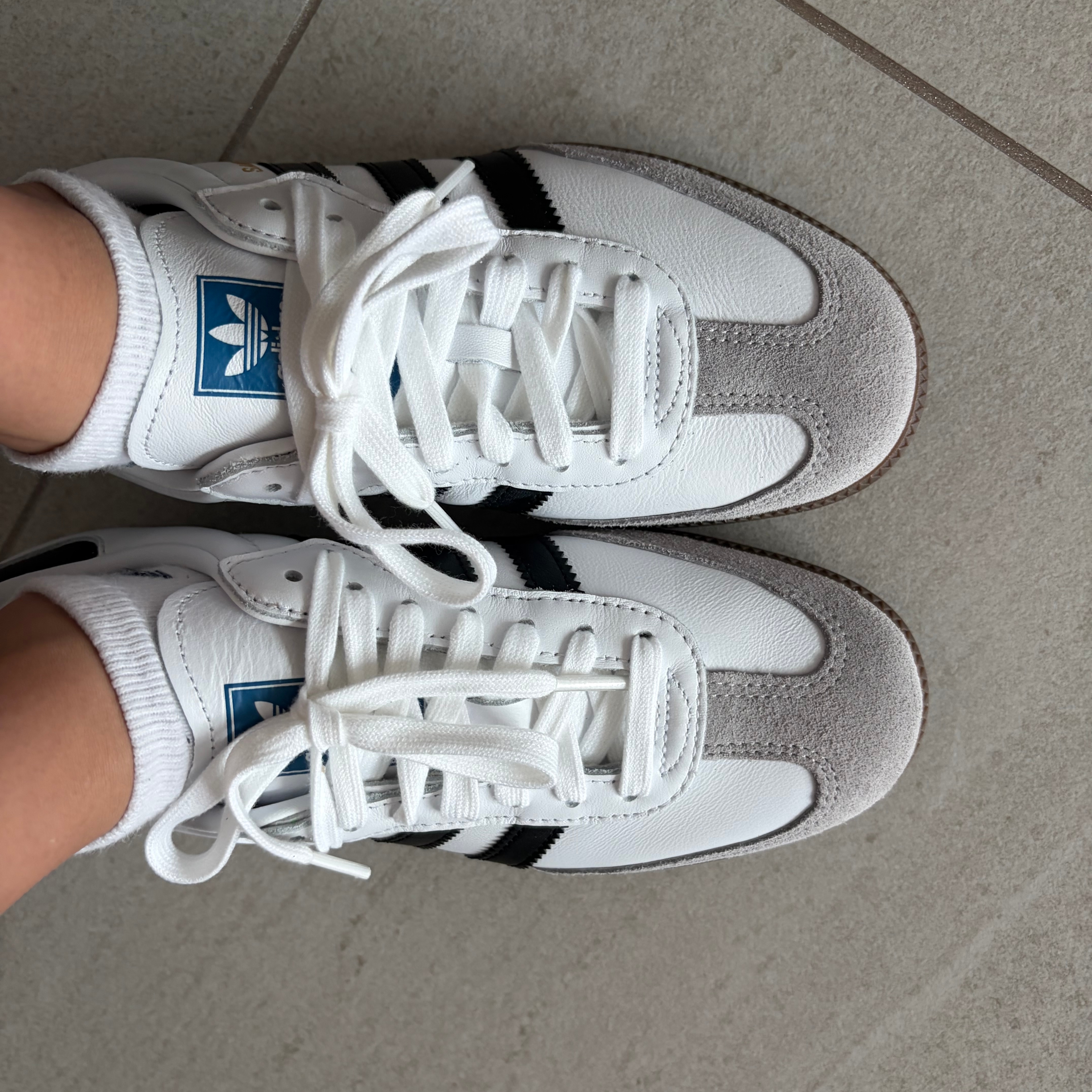 Adidas Samba OG Cloud White 착용 스타일