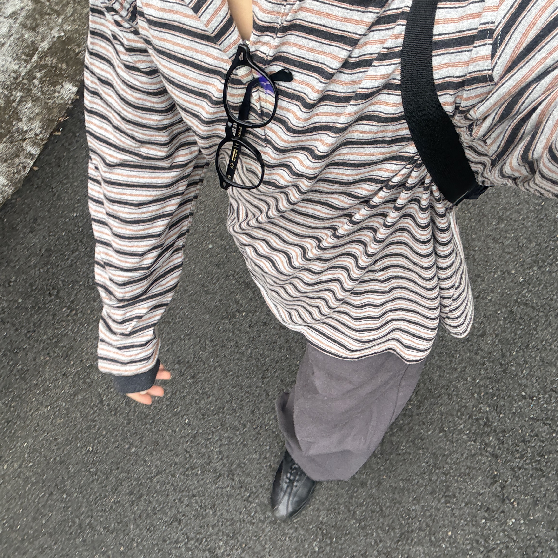 Pemont Dress Black 착용 스타일