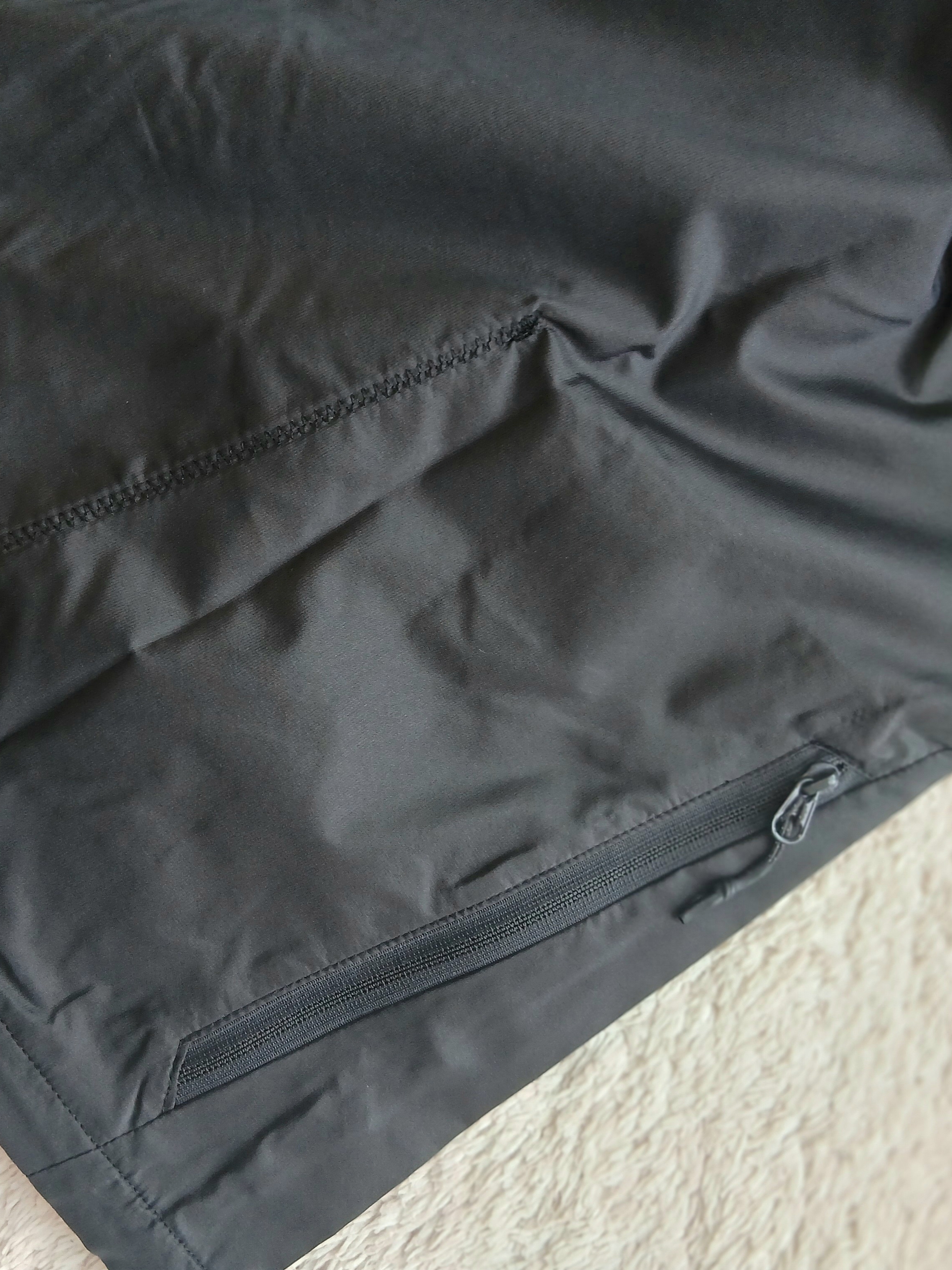 Arc'teryx Norvan Windshell Hoody Black Graphite, Arc'teryx Norvan Windshell Hoody Black Graphite 착용 스타일 - 8